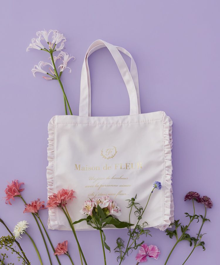 Maison de FLEUR「【A4対応】サテンフリルスクエアトートバッグ」|トートバッグ|ピンク