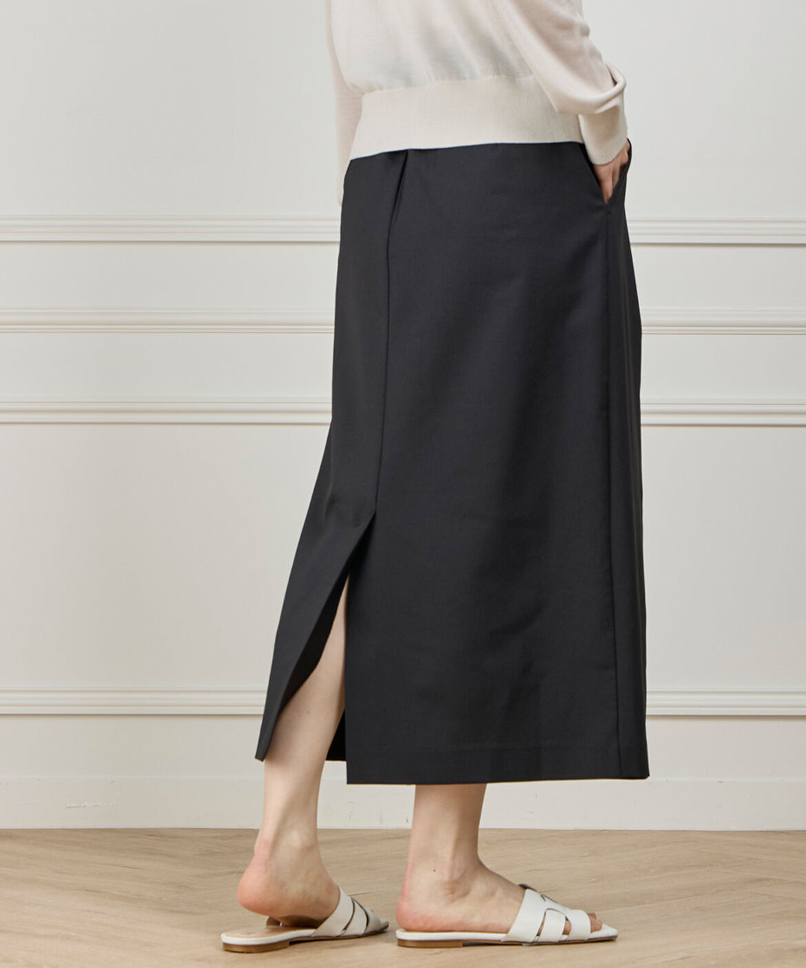 DAY by DAY it&rsquo;s international「ドライツイストストレートタックスカート」|台形|