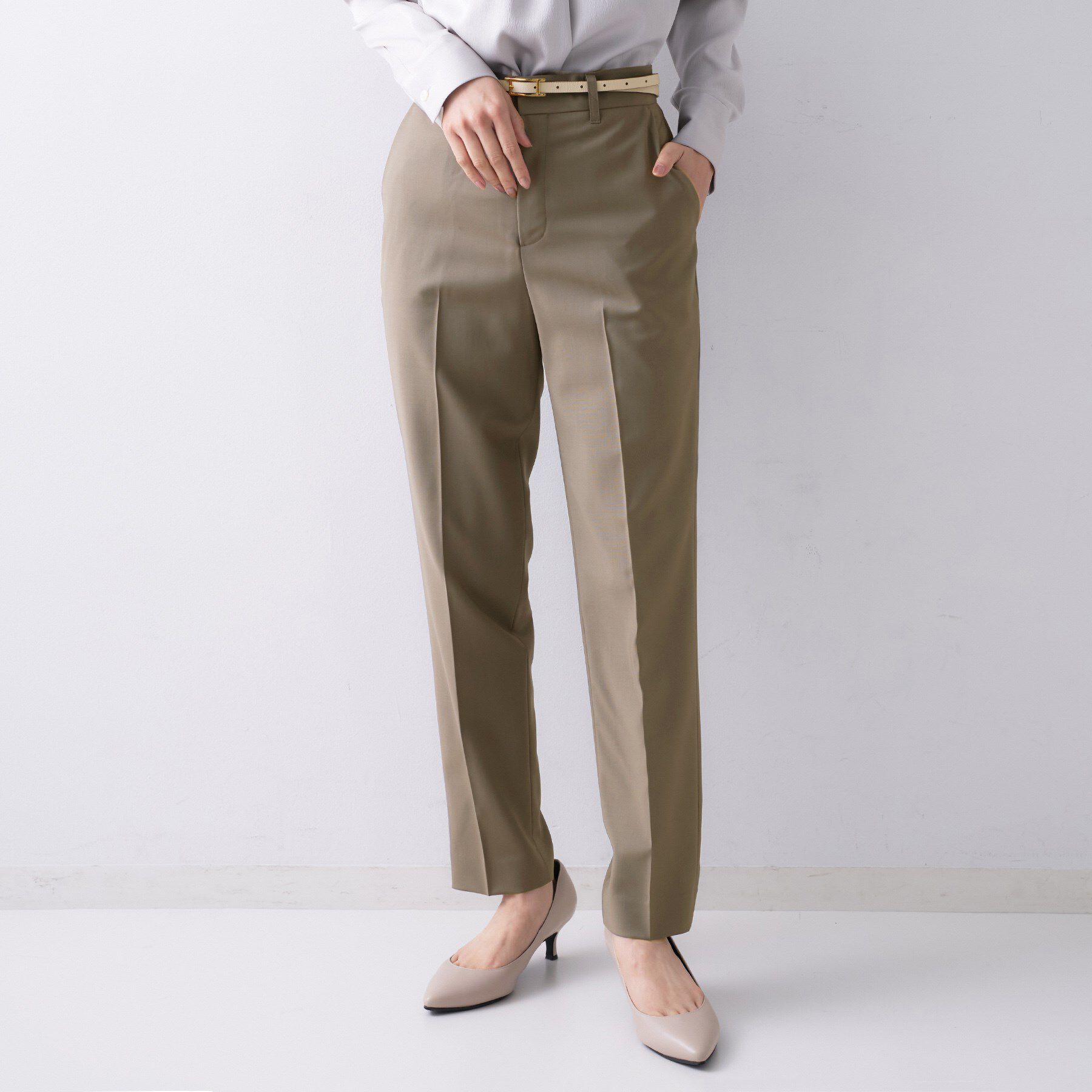 UNTITLED「【仕事着/スーツ】プレミアムテーパードパンツ」|その他|ピンクベージュ(05