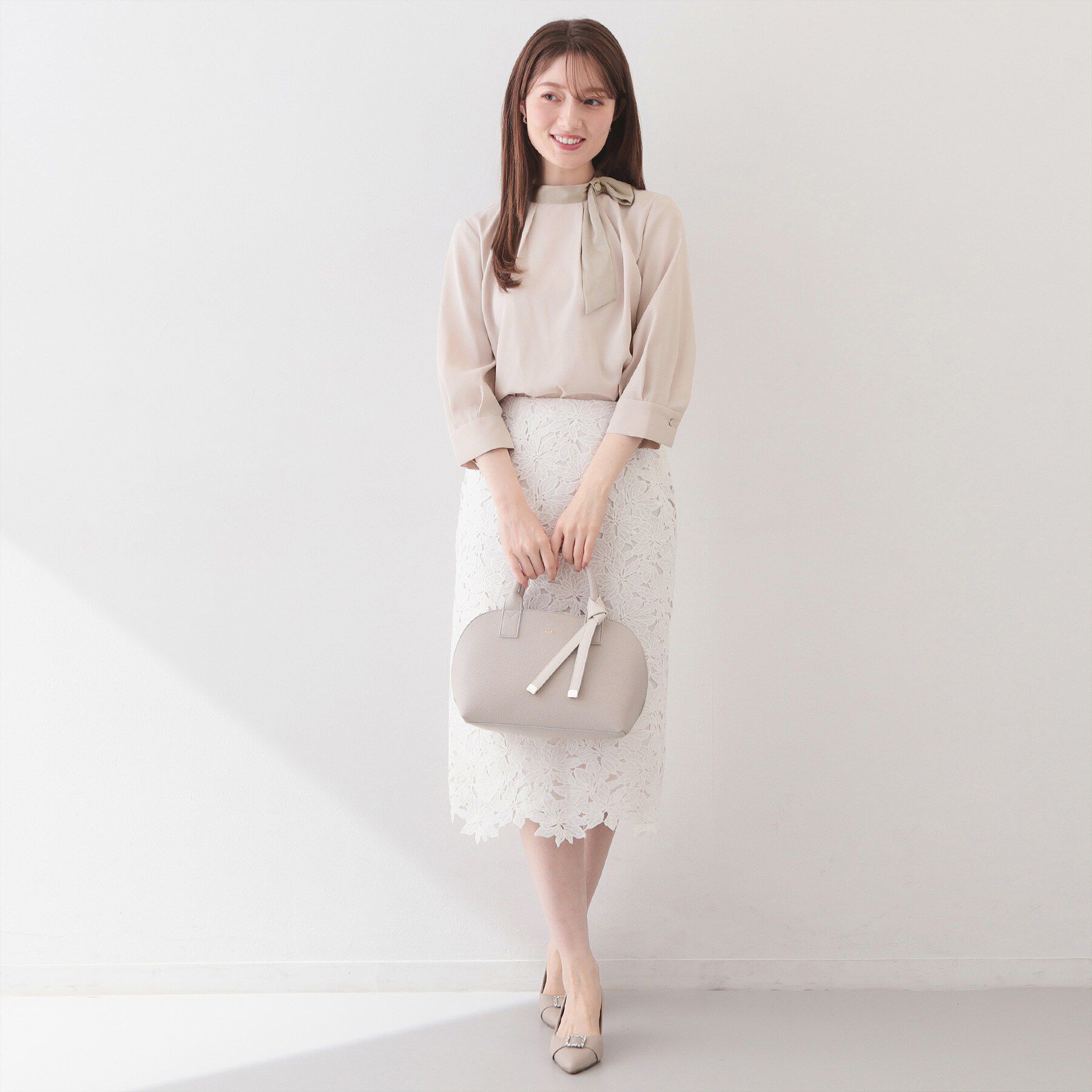 index「アシメボウタイブラウス【洗濯機OK/イージーアイロン】」|シャツ・ブラウス|