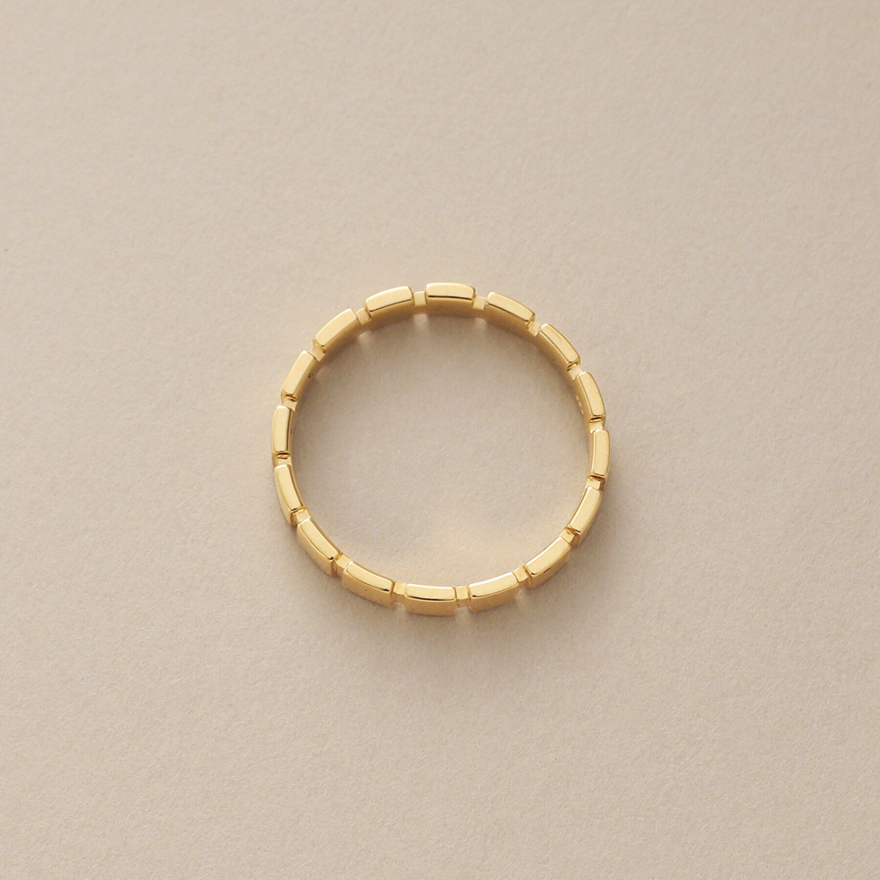 COCOSHNIK「K18スクエア連続 リング」|リング|