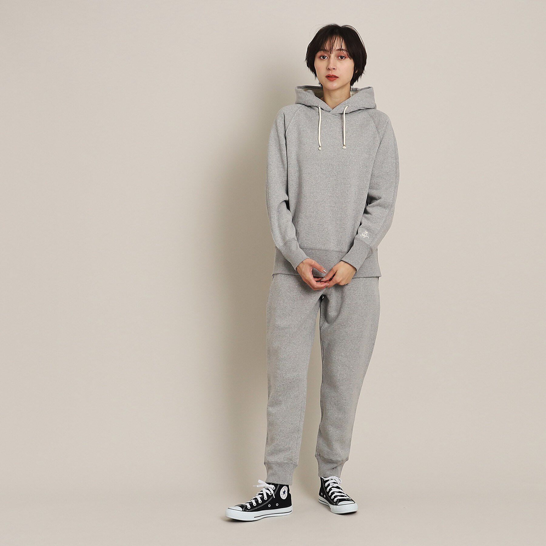 Dessin「【ユニセックス・日本製・洗える】吊り裏毛フーデッドスウェット」|パーカー|