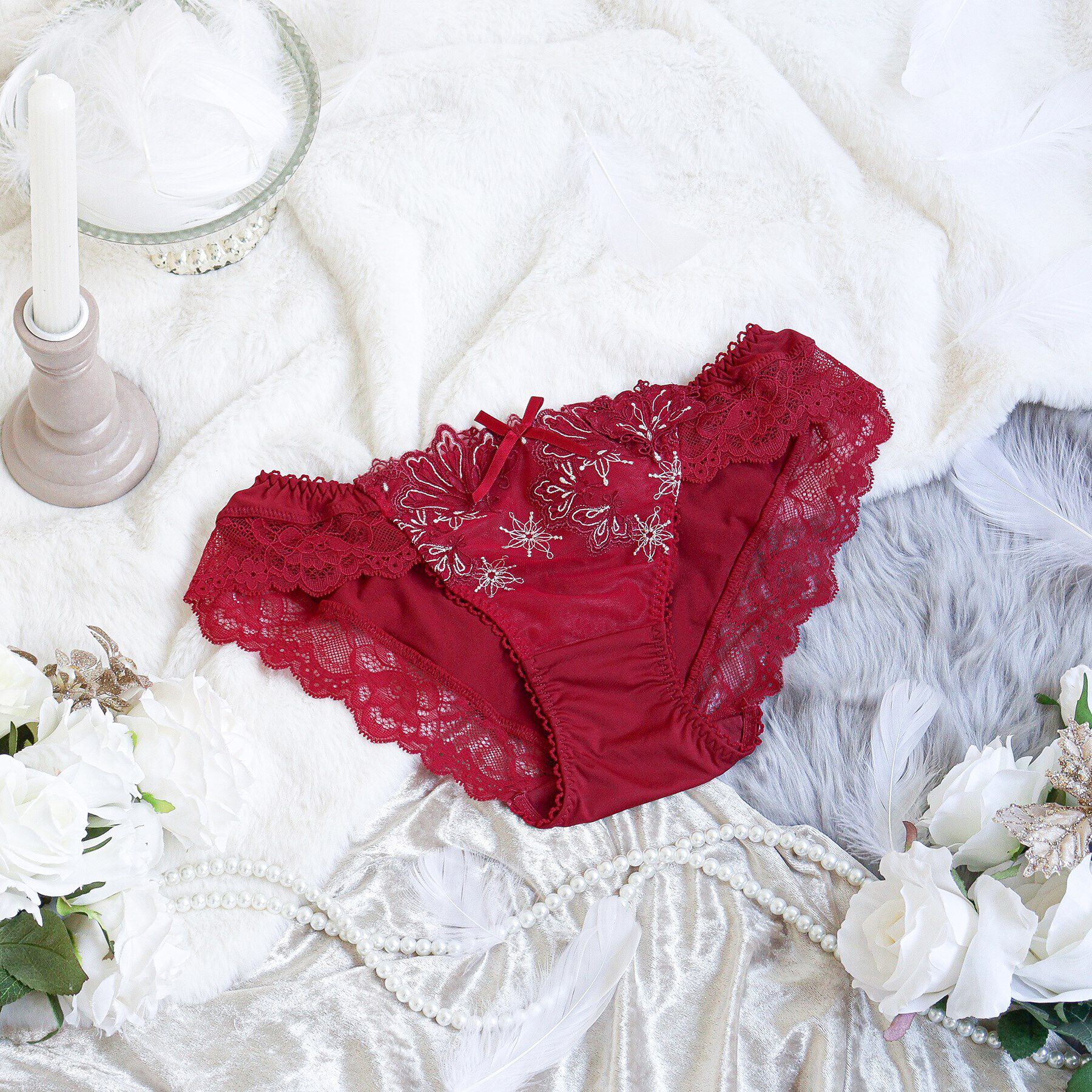 Risa Magli「カロリーネ ノーマルショーツ」|インナー|レッド(061)