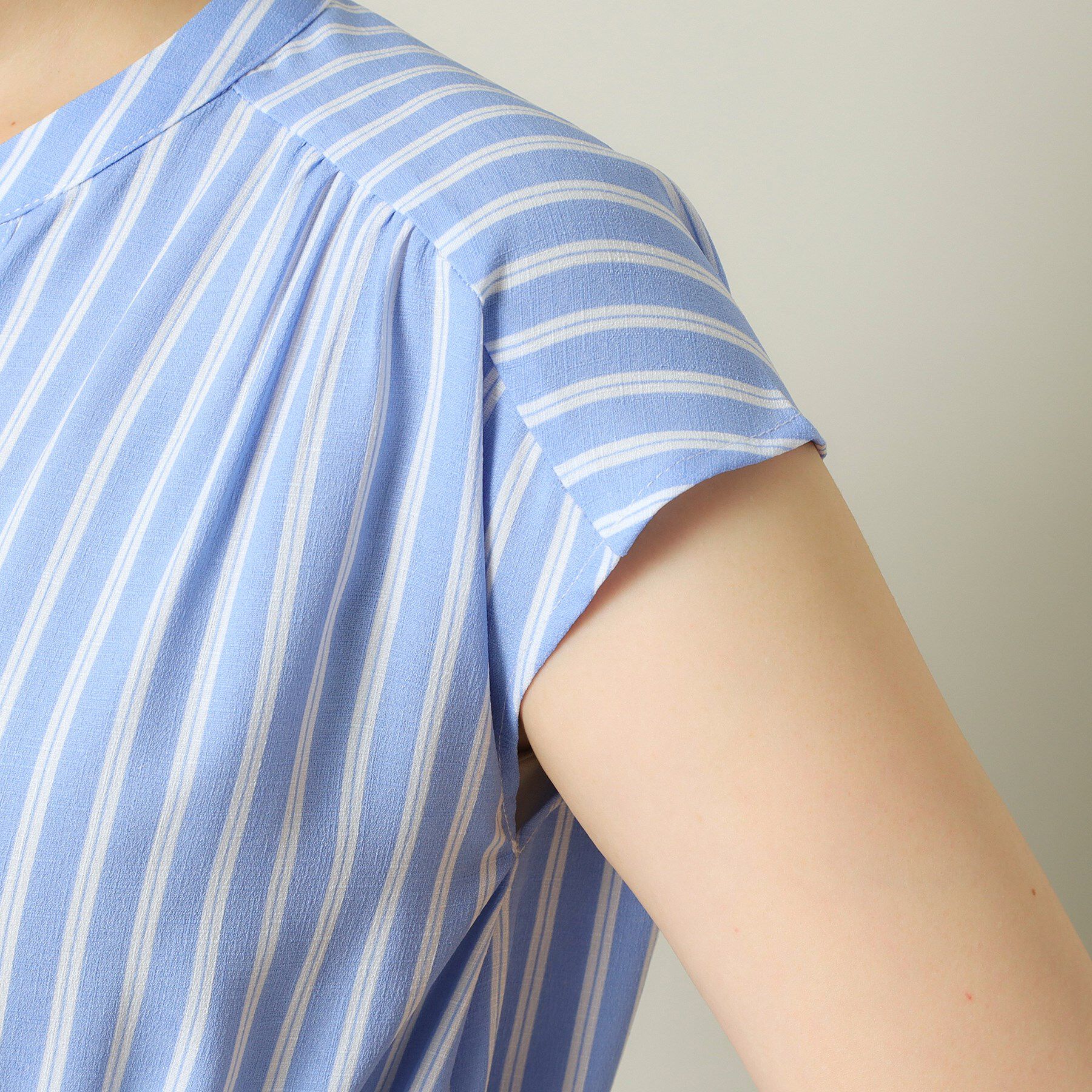 ITS&rsquo;DEMO「【UVケア／吸水速乾／洗濯機OK／洗濯後しわになりにくい】麻調合繊ワンピース＜ラク服シリーズ＞」|ワンピース|