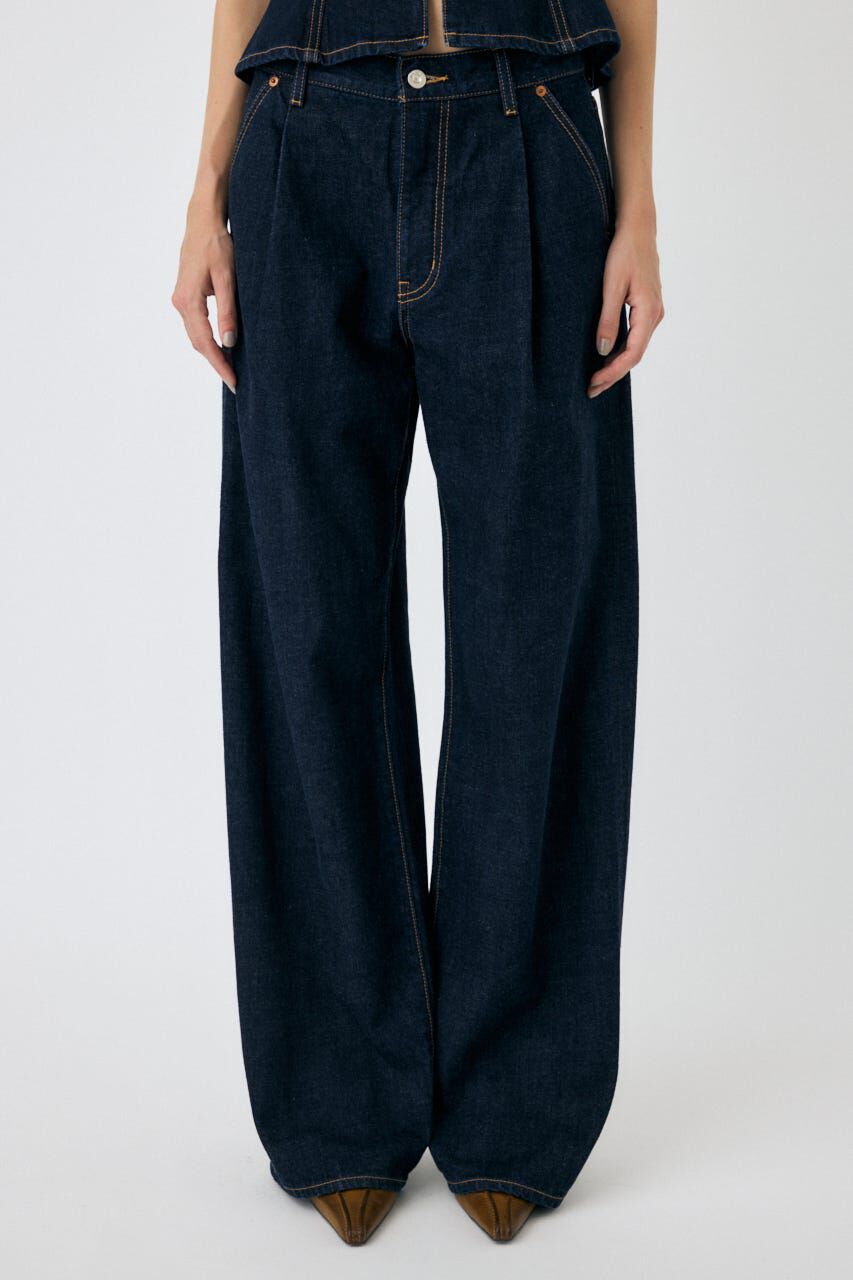 MOUSSY「TUCK WIDE ストレートデニム」|デニム|