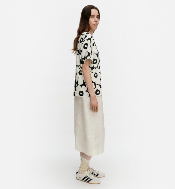 Marimekko「Tunnit Unikko Tシャツ」|シャツ・ブラウス|