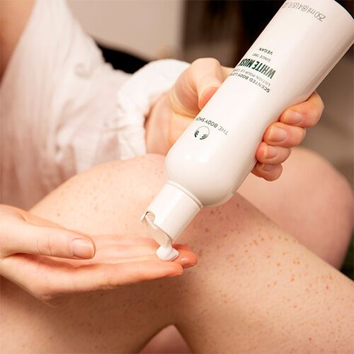 THE BODY SHOP「ホワイトムスク ボディローション　250mL」|ボディ保湿|