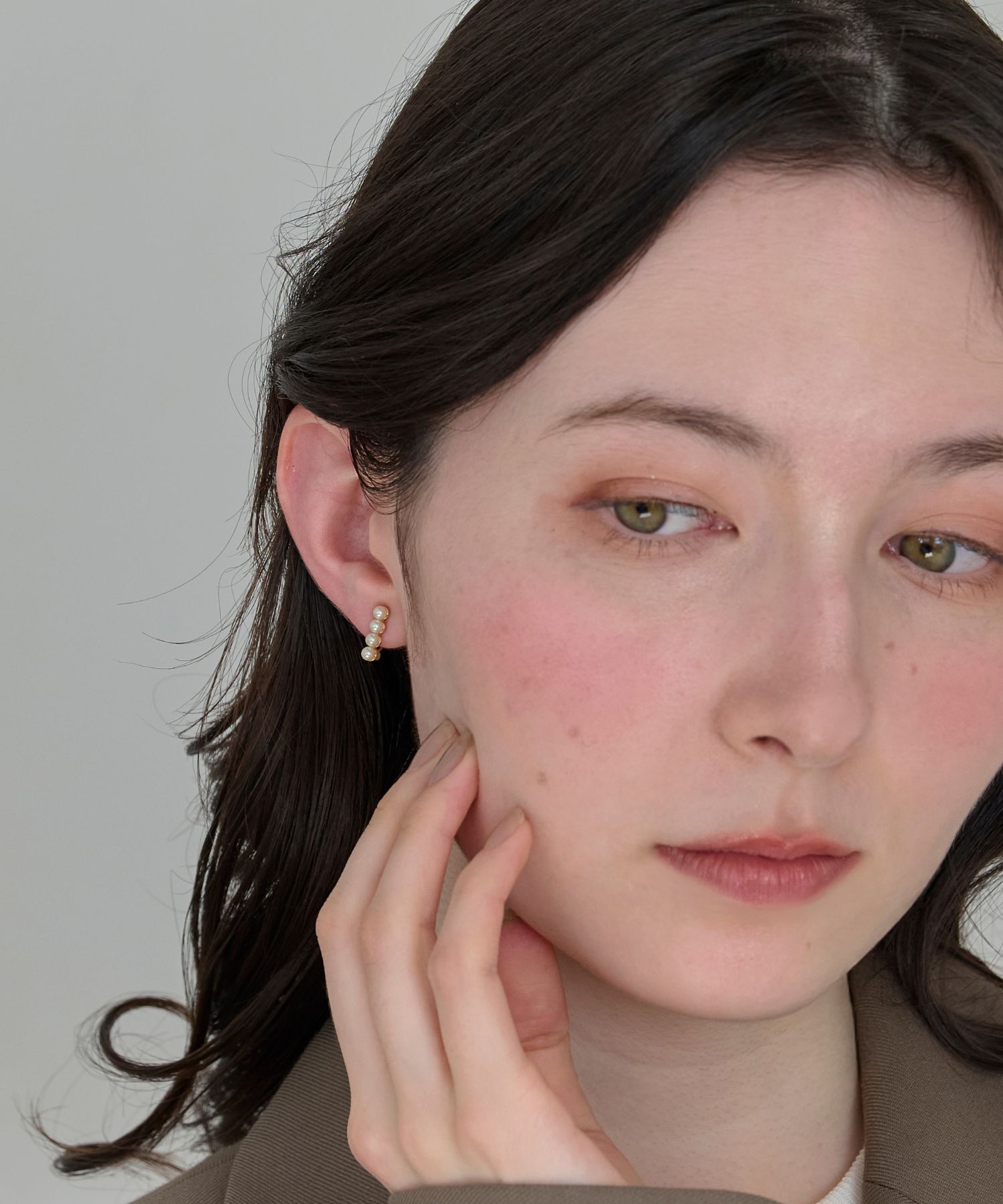 Phoebe「【金属アレルギー対応】【痛くないシリーズ】モードパールライトフィットイヤリング　結婚式/セレモニー」|イヤリング|