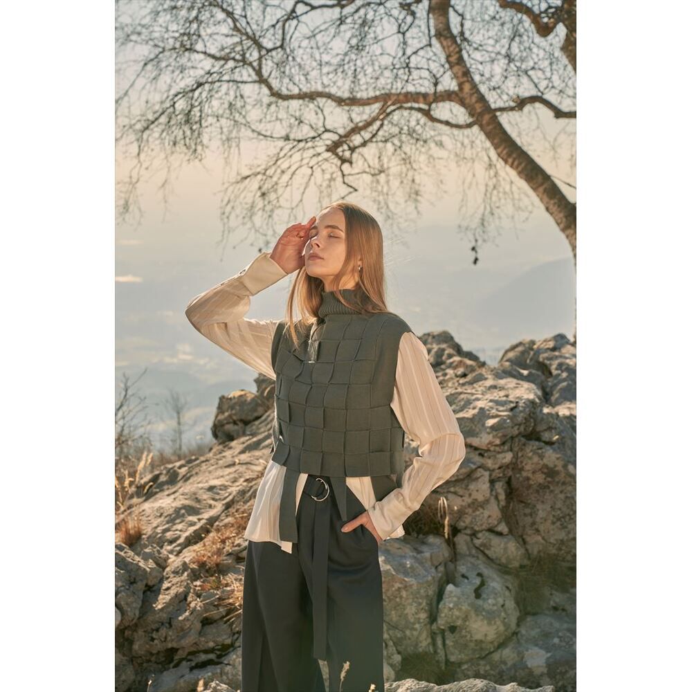 BACKYARD FAMILY「MIND マインド バスケット編み ベスト 通販 ニット レイヤード ニットベスト 重ね着」|その他|グレー1