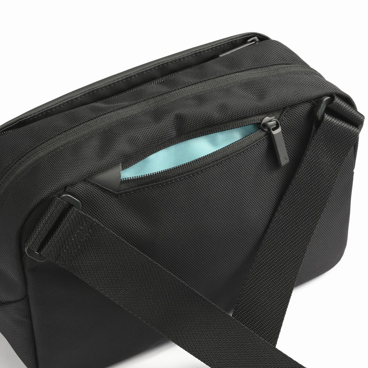 ace.「ace.／エース ラグレンティスクロス ショルダーバッグ 横型 撥水 68792」|ショルダー・メッセンジャー|