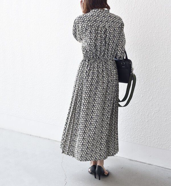 SHIPS for women「〈手洗い可能〉ドット / 花柄 バンドカラー サイド プリーツ ワンピース」|ワンピース|