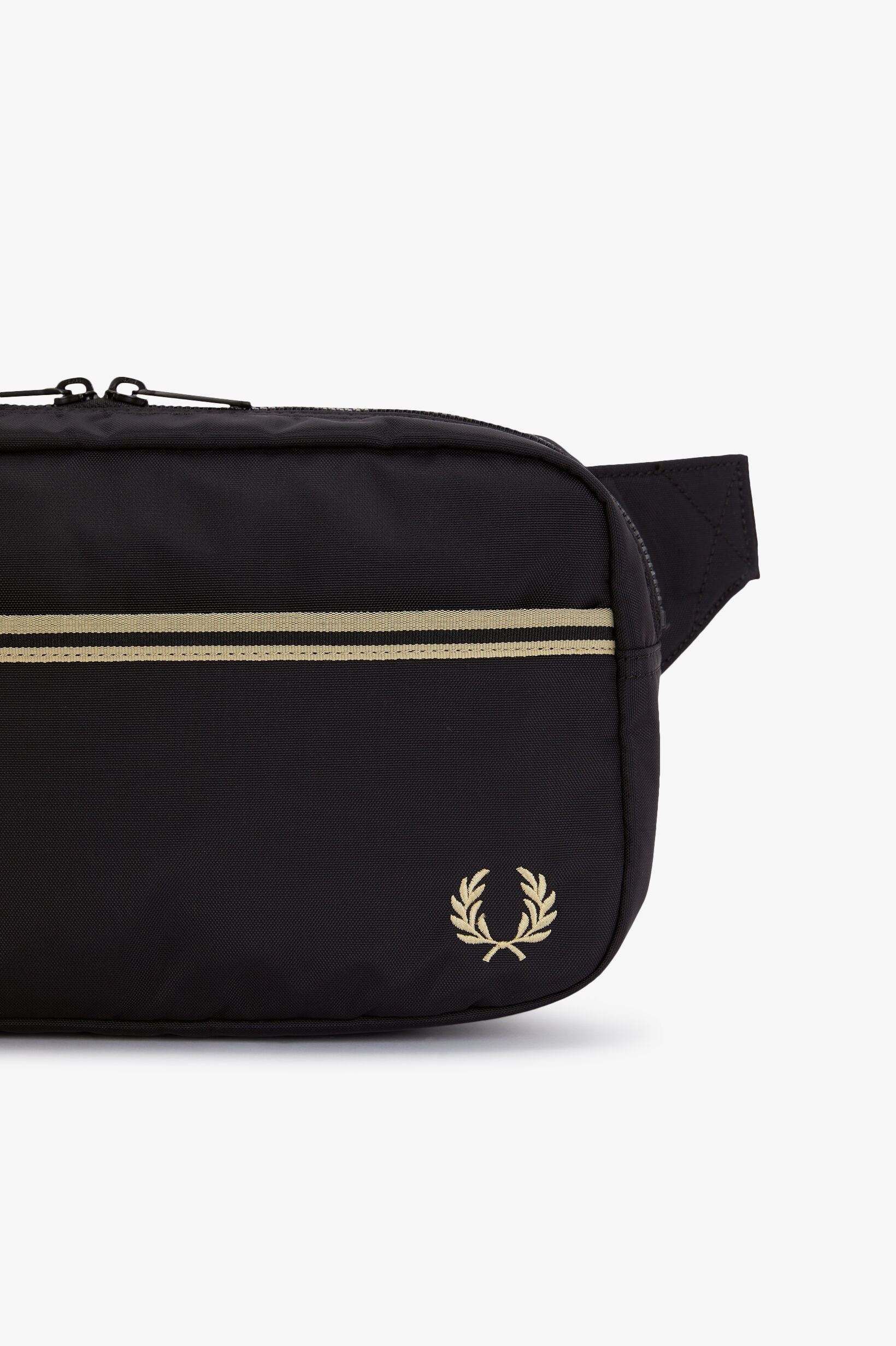 FRED PERRY 「Tipped Tape Crossbody Bag」|ショルダー・メッセンジャー|
