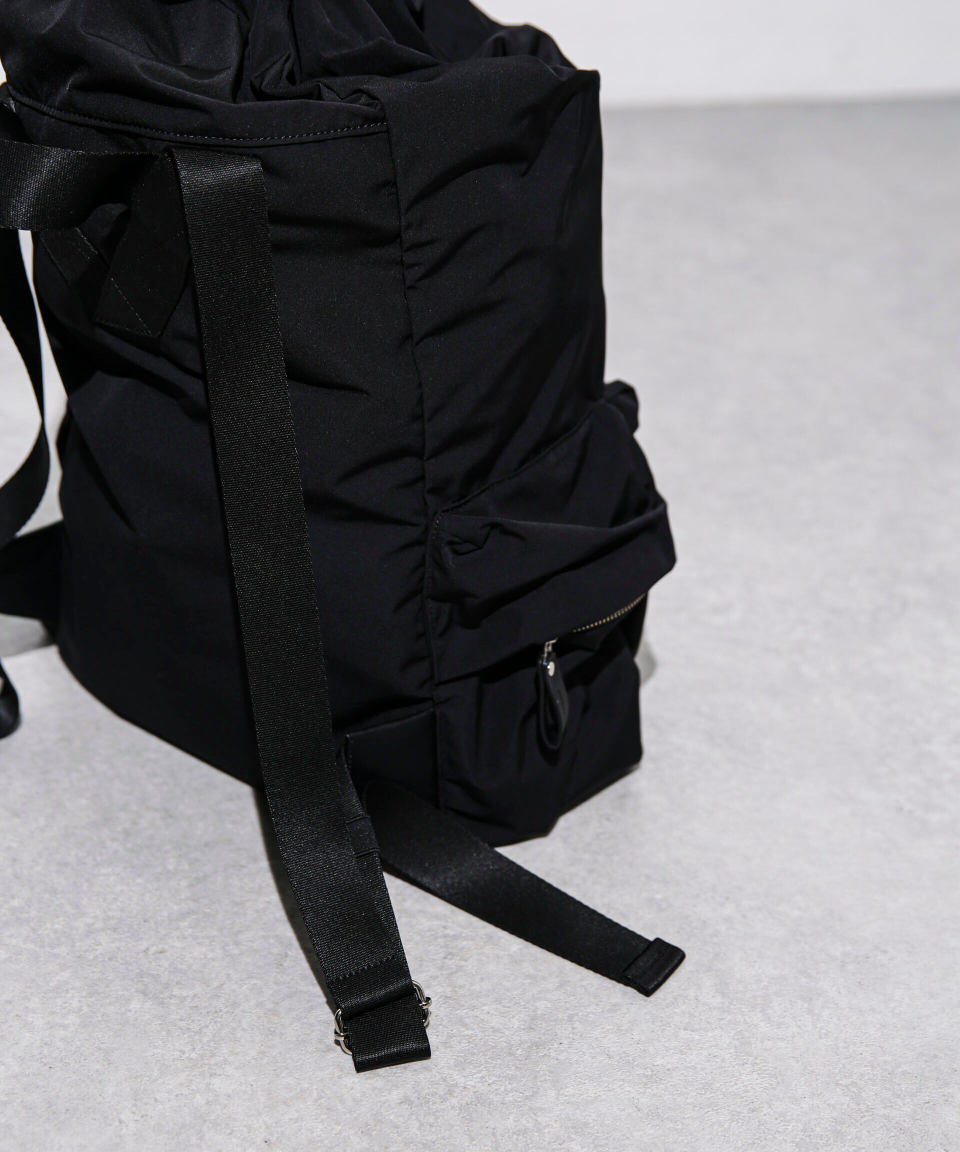 nano･universe「｢ESSENTIAL LINE ｣3PKドロストリュック」|ショルダー・メッセンジャー|