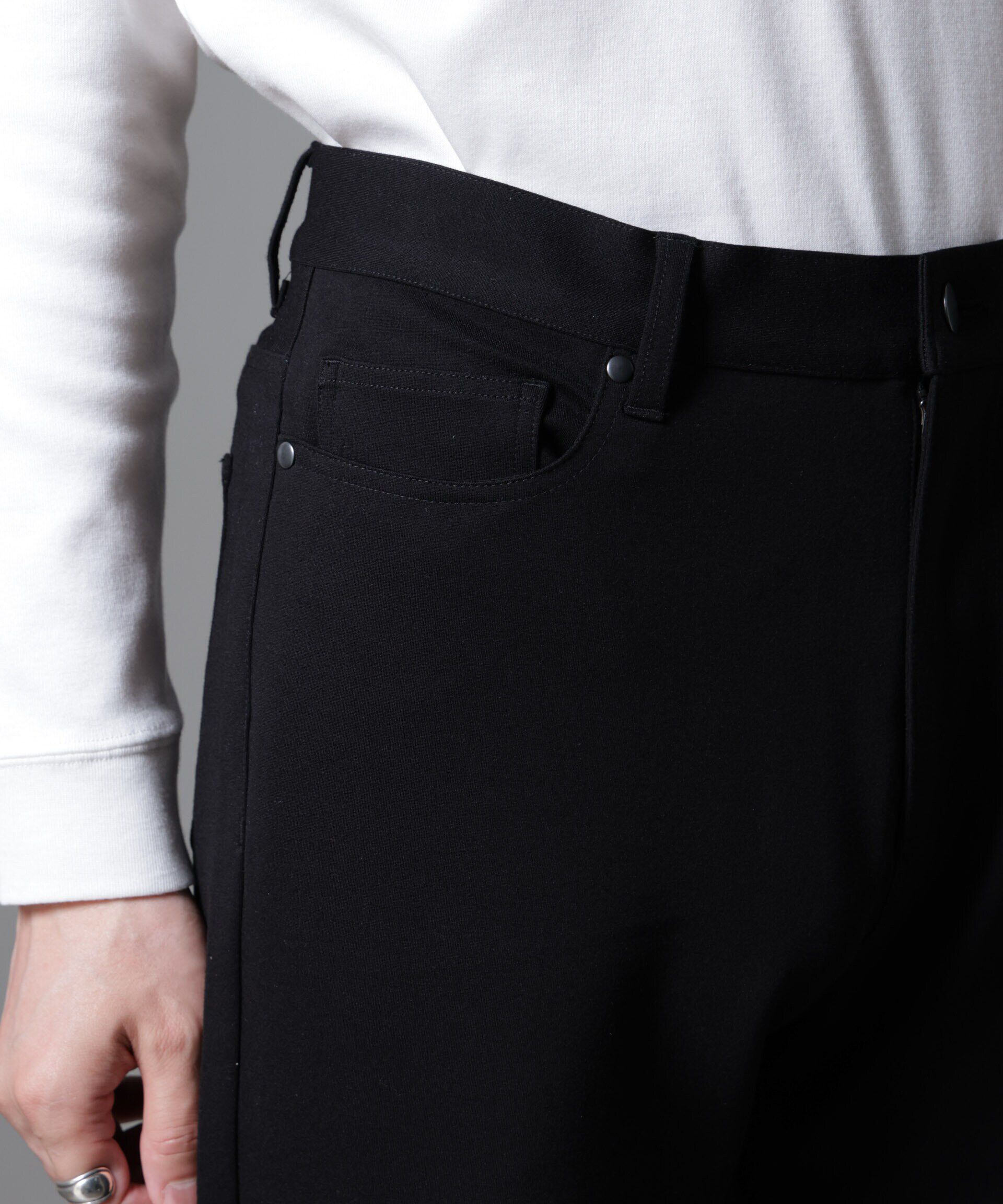 nano･universe「5P テーパードパンツ」|チノ|