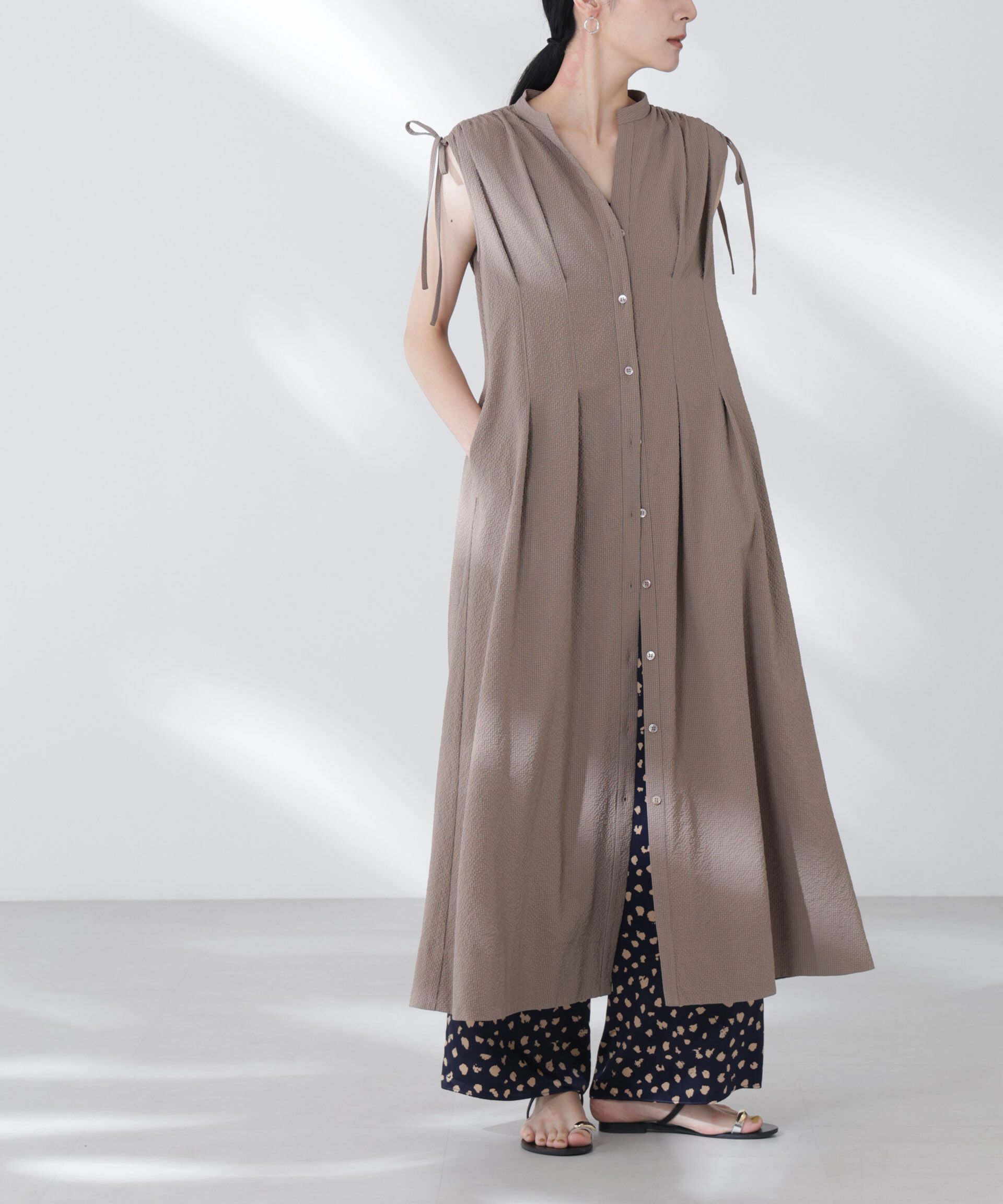 nano･universe「レオパードプリントイージーワイドパンツ」|チノ|