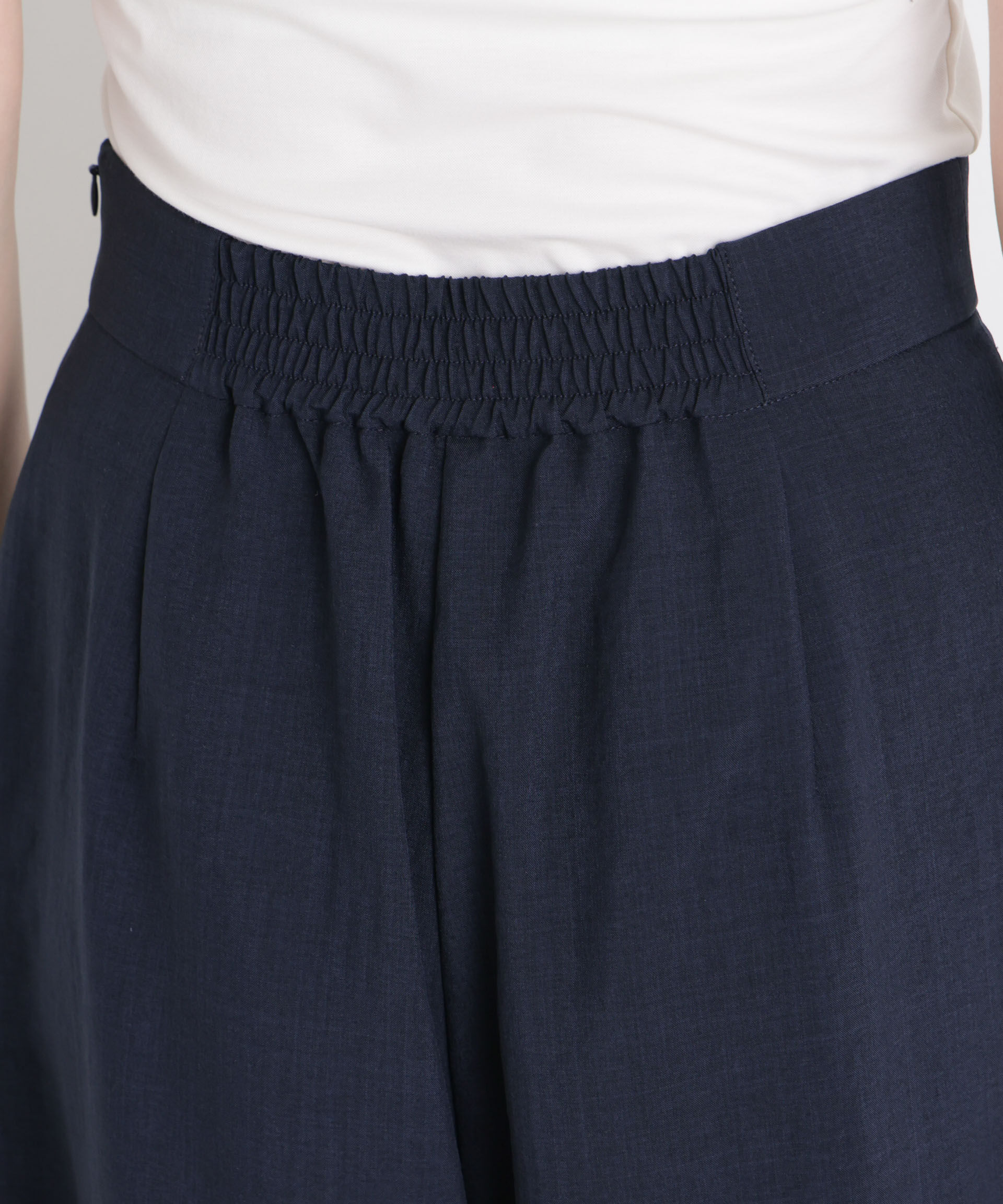 nano･universe「タンブラーブッチャーボックスプリーツワイドパンツ(セットアップ可)」|チノ|