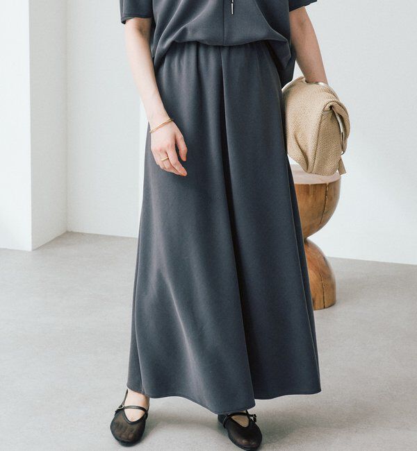  「予約【セットアップ着用可能/接触冷感機能付き】ドレーピーカットバイヤススカート」|スカート|