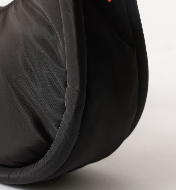 NOMINE「【cheek】round 2WAY shoulder 2WAY ハーフムーン型」|ショルダー・メッセンジャー|