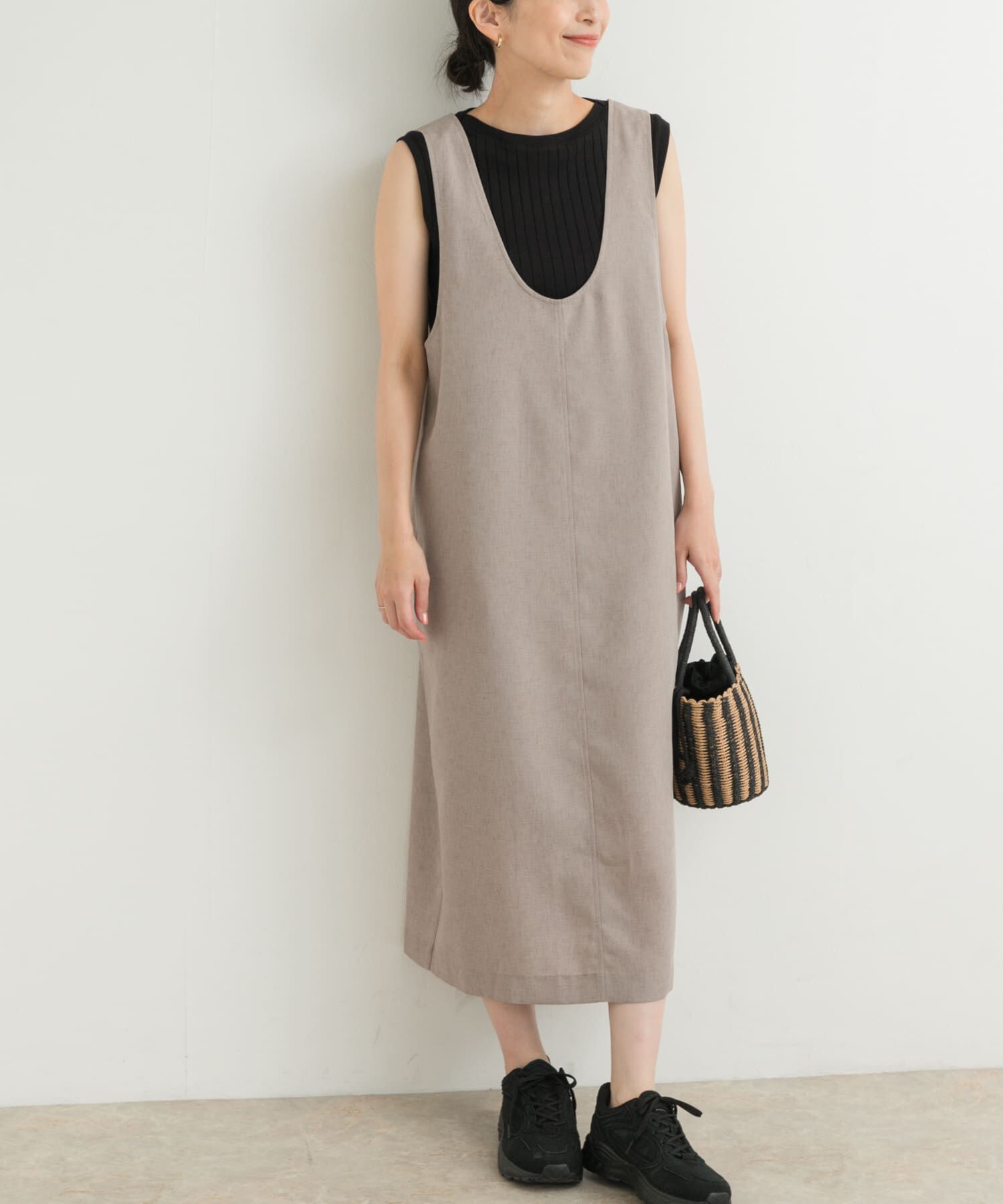 URBAN RESEARCH DOORS「ドライタッチUネックジャンパースカート」|ワンピース|