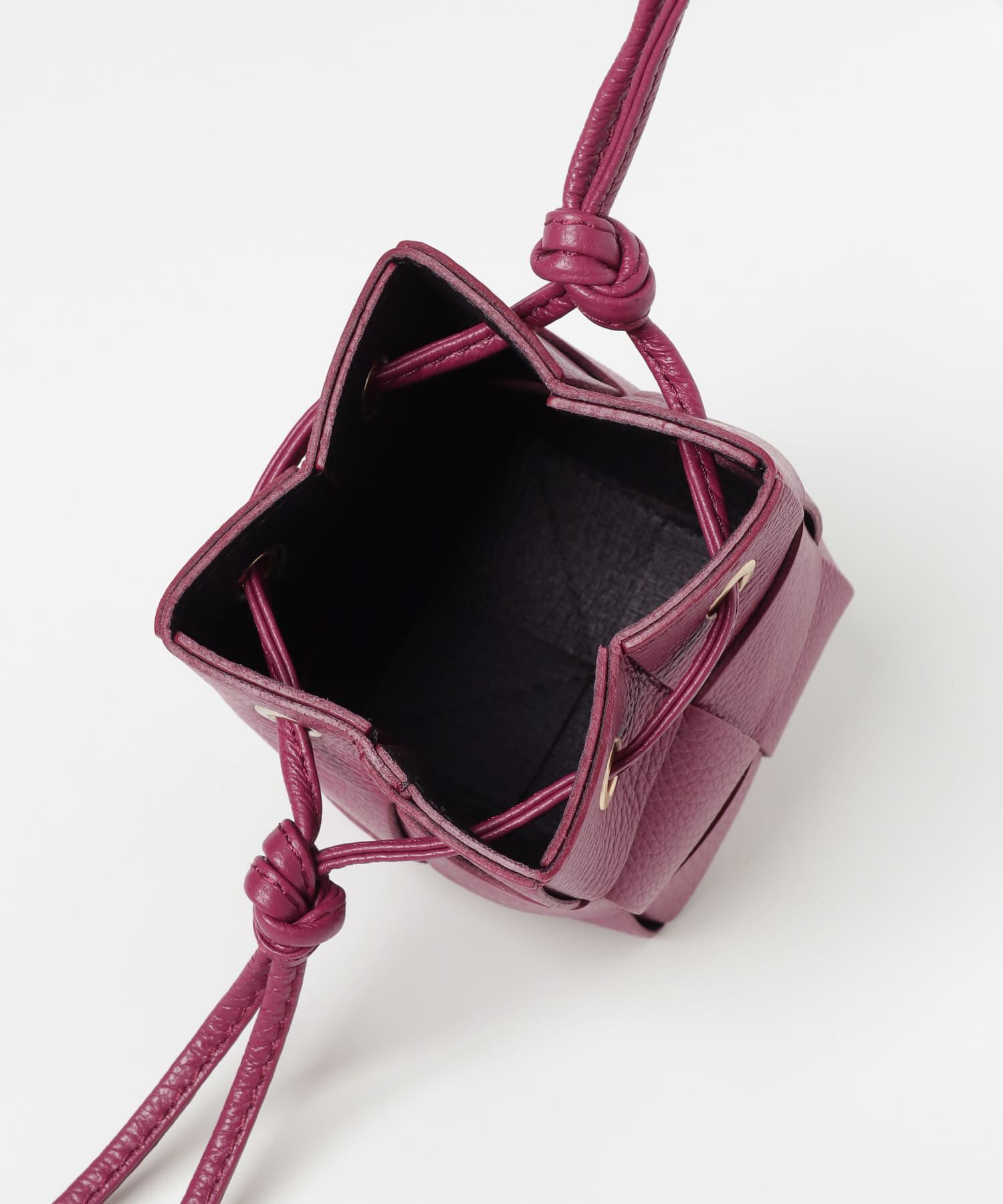 URBAN RESEARCH「メッシュ巾着レザーバッグ」|ショルダー・メッセンジャー|