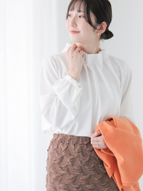 Te chichi TERRASSE「タックネックブラウス」|シャツ・ブラウス|オフホワイト