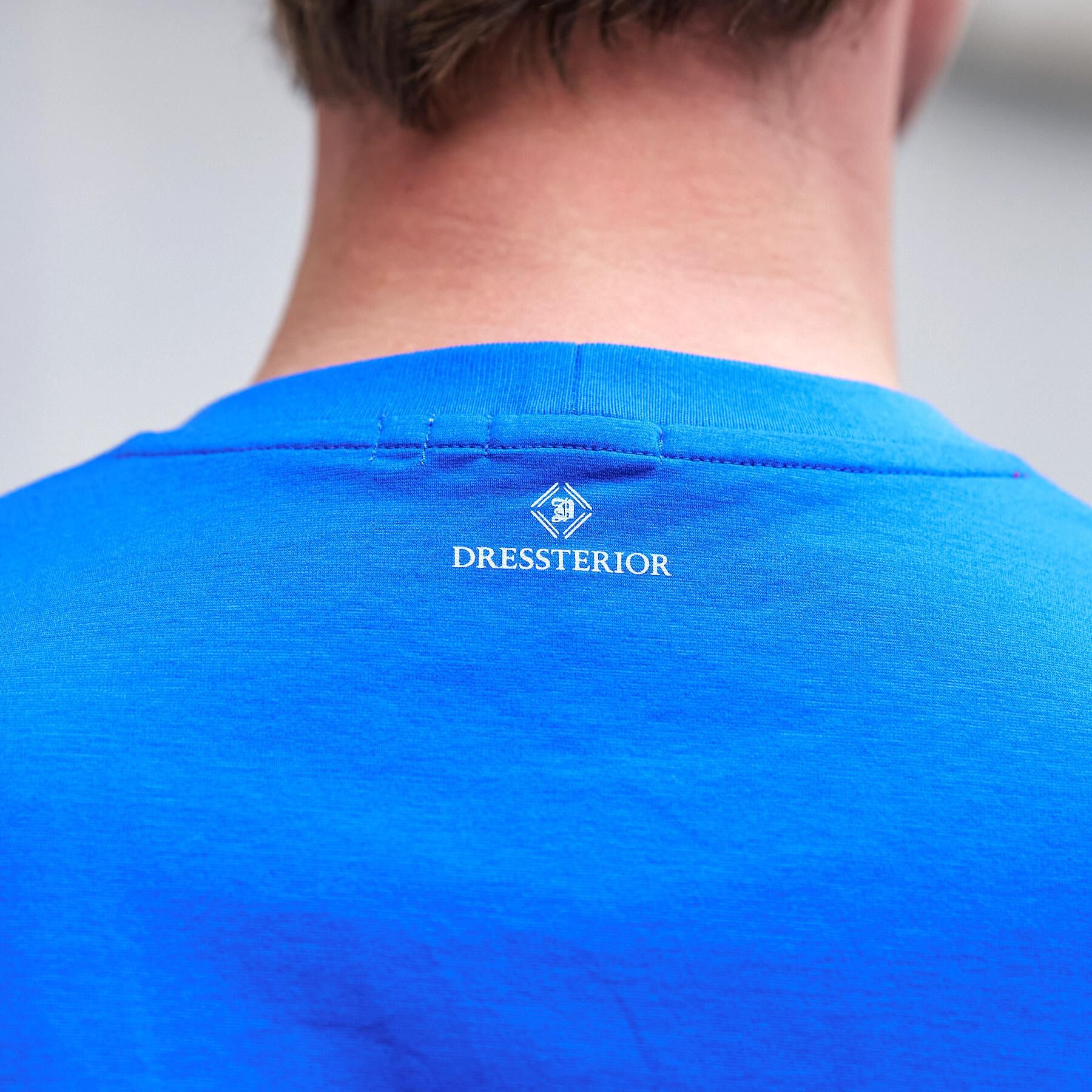 DRESSTERIOR「【接触冷感／UVカット／抗菌防臭／しわ防止】クールデオドラント ピストルベアーTシャツ」|Tシャツ・カットソー|