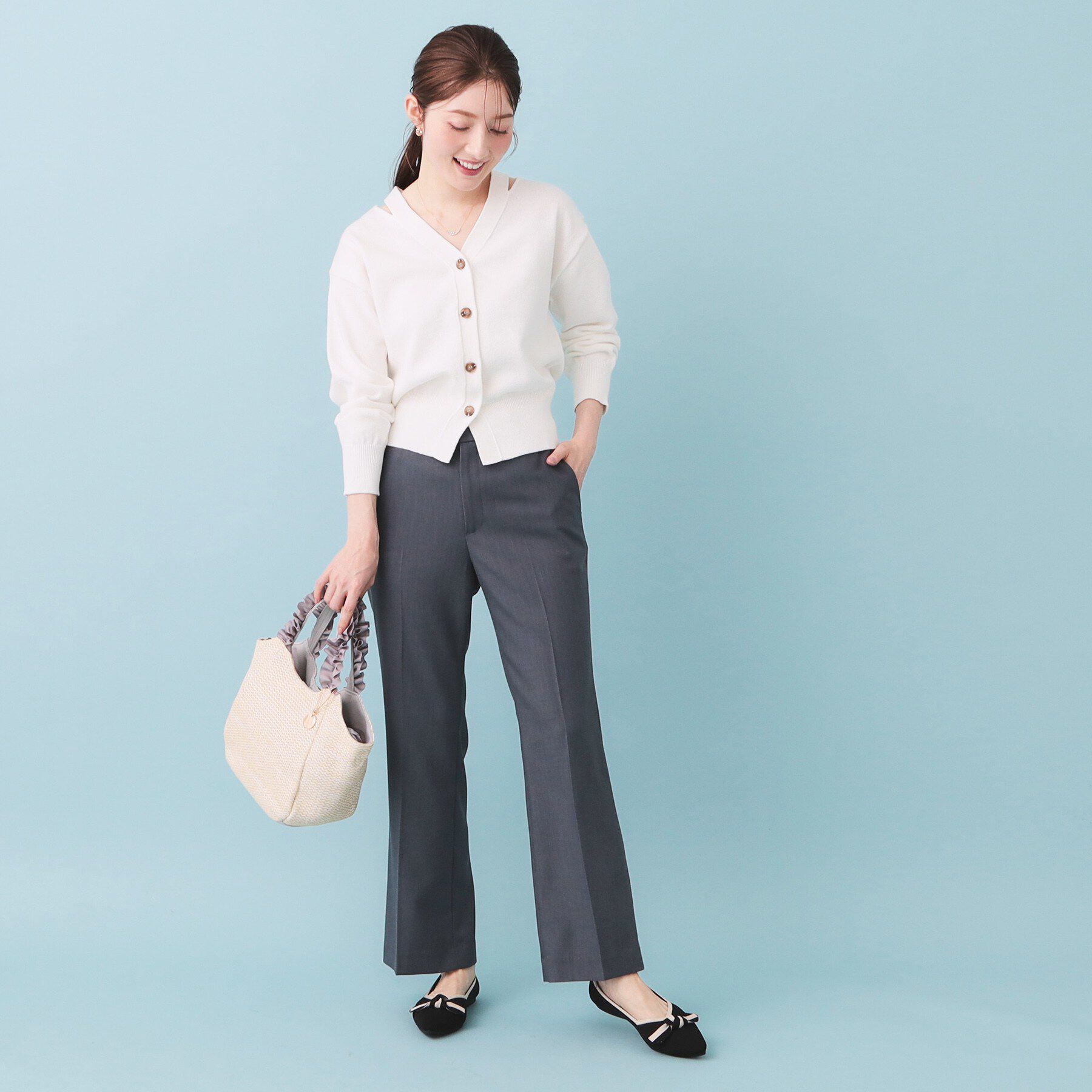 index「ラメリリースリットVネックカーディガン【洗濯機OK】」|カーディガン|