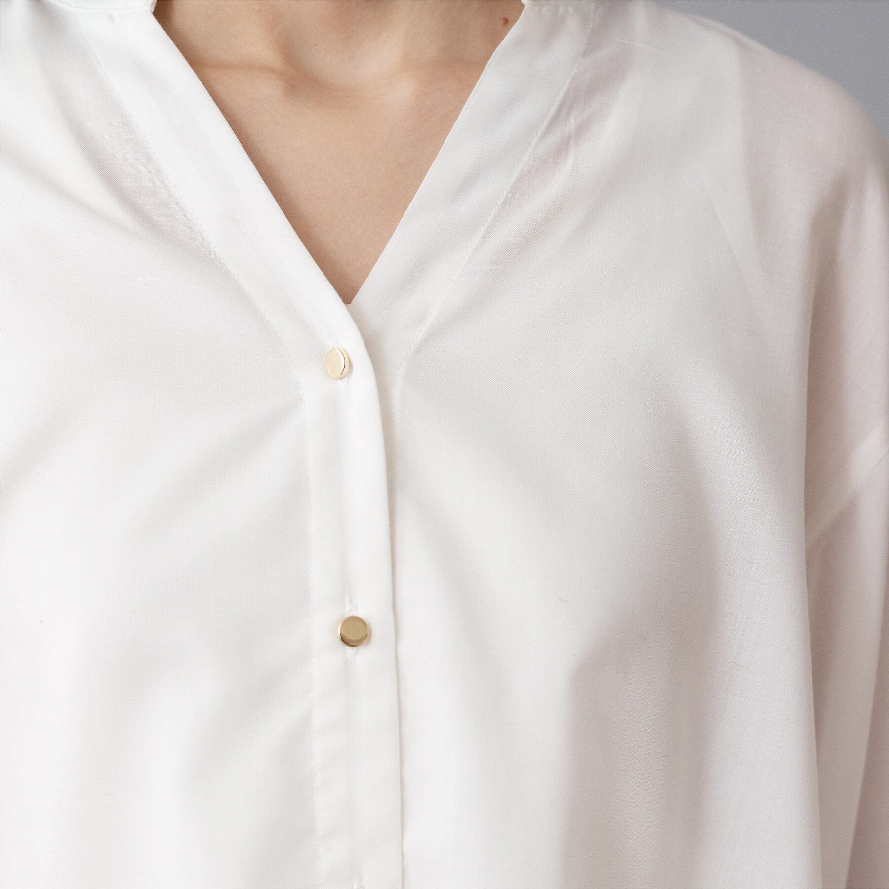 OPAQUE.CLIP「前あき後ろフレアブラウス」|シャツ・ブラウス|