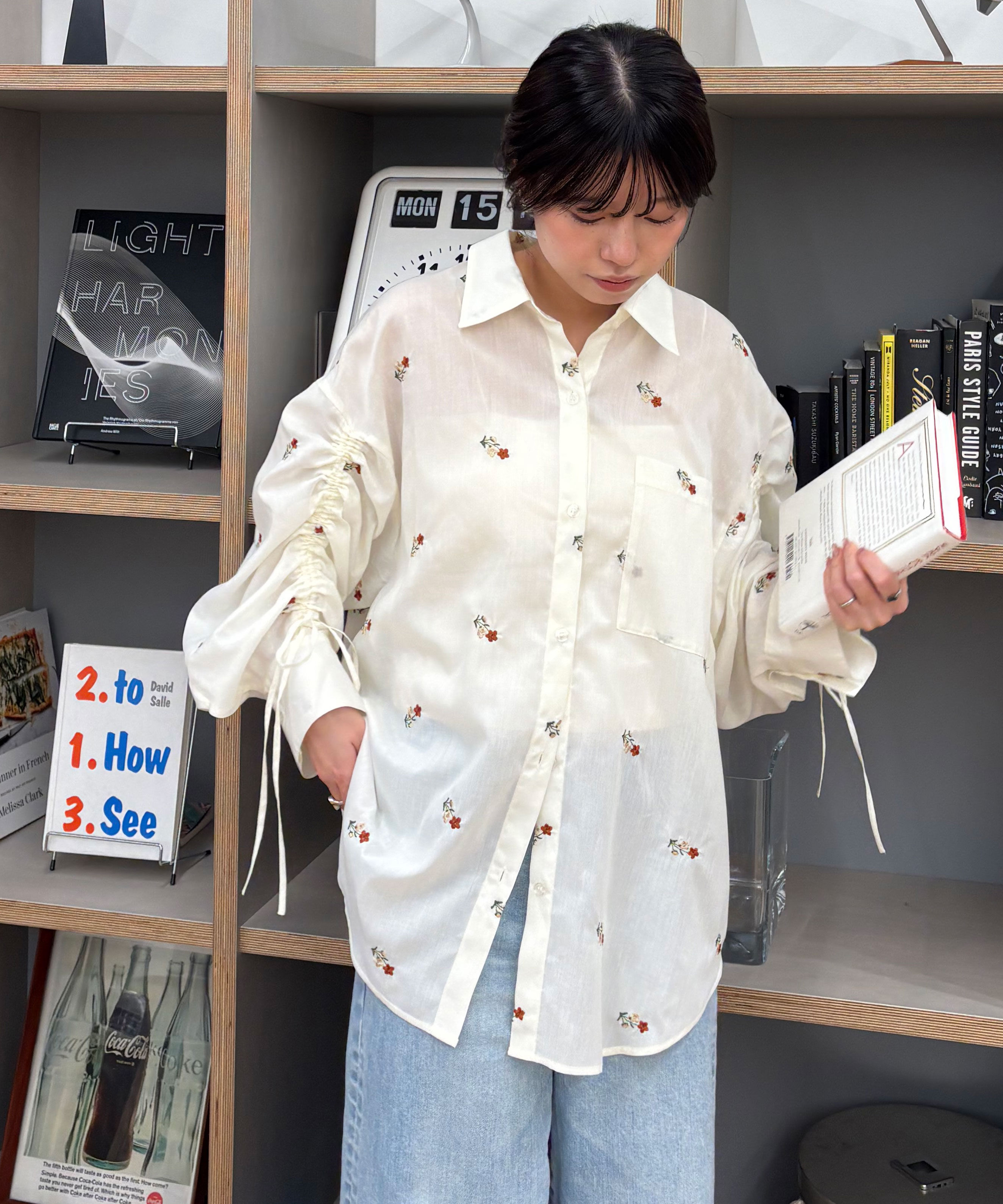  「袖シャーリングオーバーシャツ」|シャツ・ブラウス|花柄刺繍2