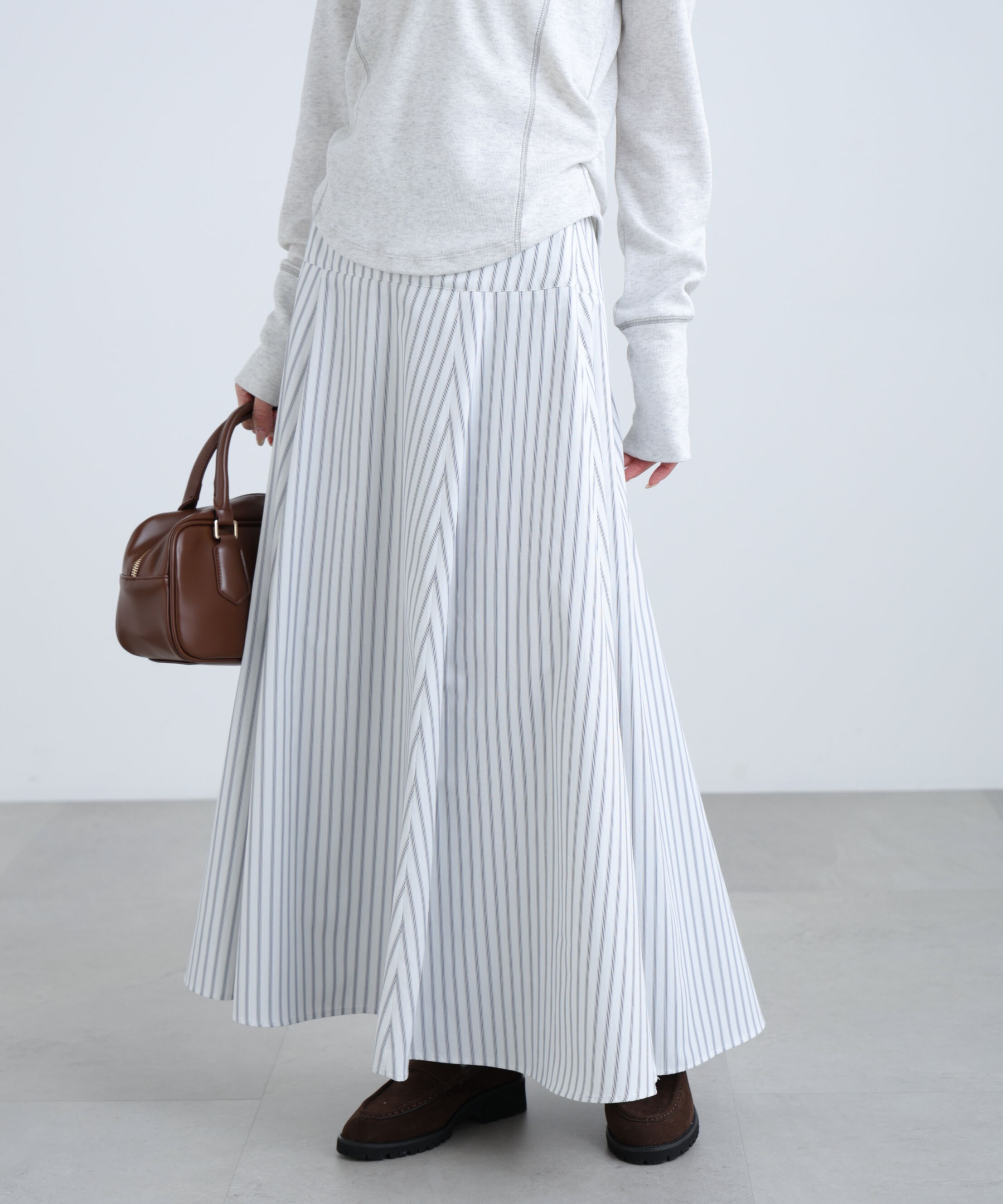  「パネルフレアスカート」|スカート|オフベースス 1