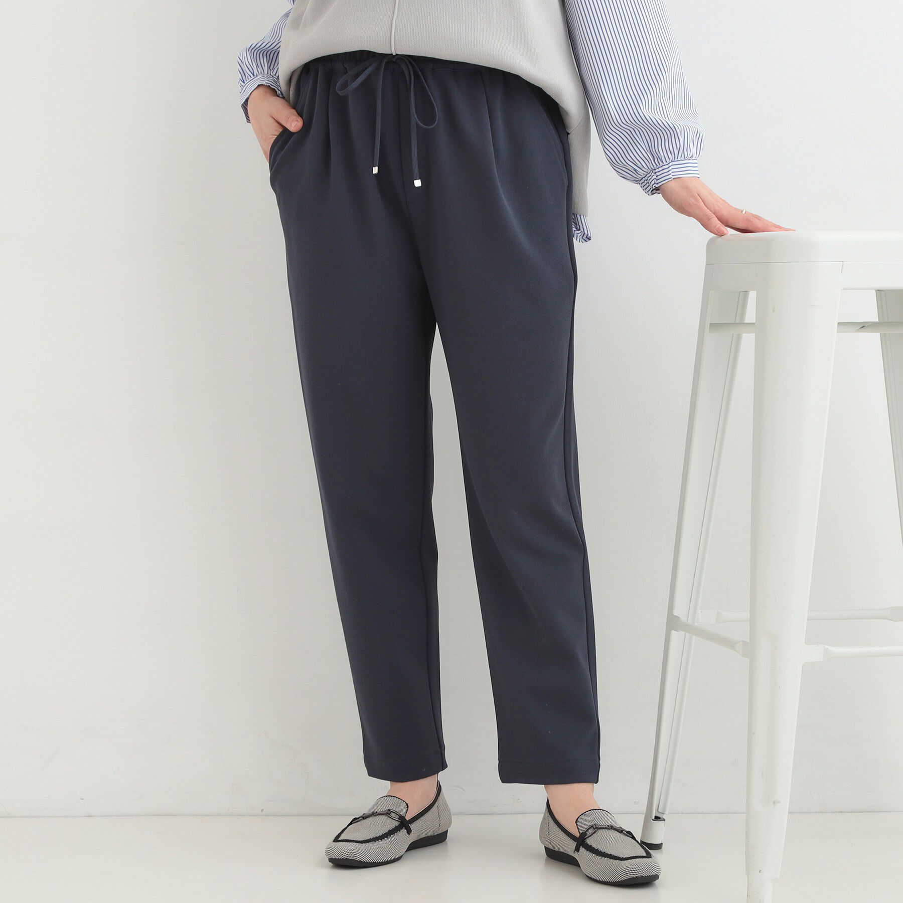 SHOO･LA･RUE「【SS-LL/洗濯後しわになりにくい】スマートに見えるイージーテーパードパンツ」|その他|ネイビー(094)