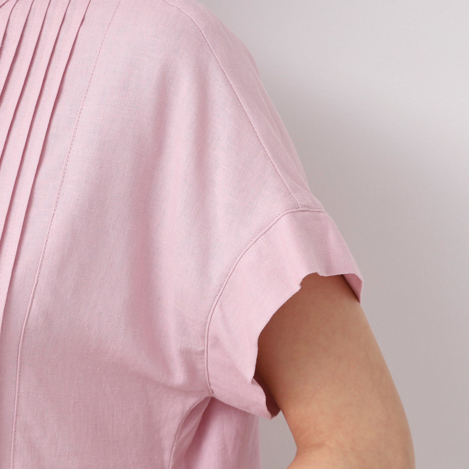 Dessin「【洗える】ピンタック入りバンドカラーブラウス（S～L）」|シャツ・ブラウス|