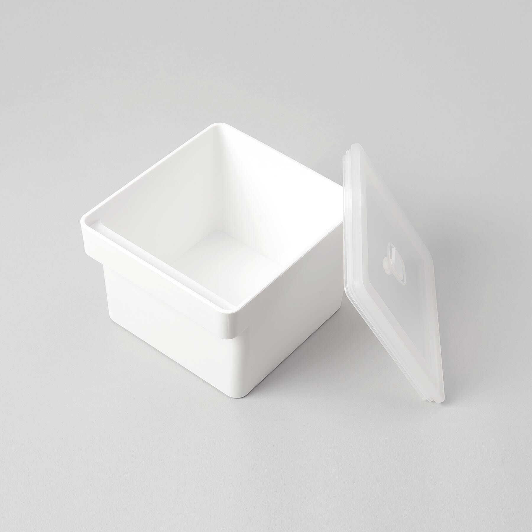 212 KITCHEN STORE「みそパックごと収納ハンドル付き密閉フードコンテナ タワー WH 山崎実業 ＜tower タワー＞」|食器・キッチングッズ|