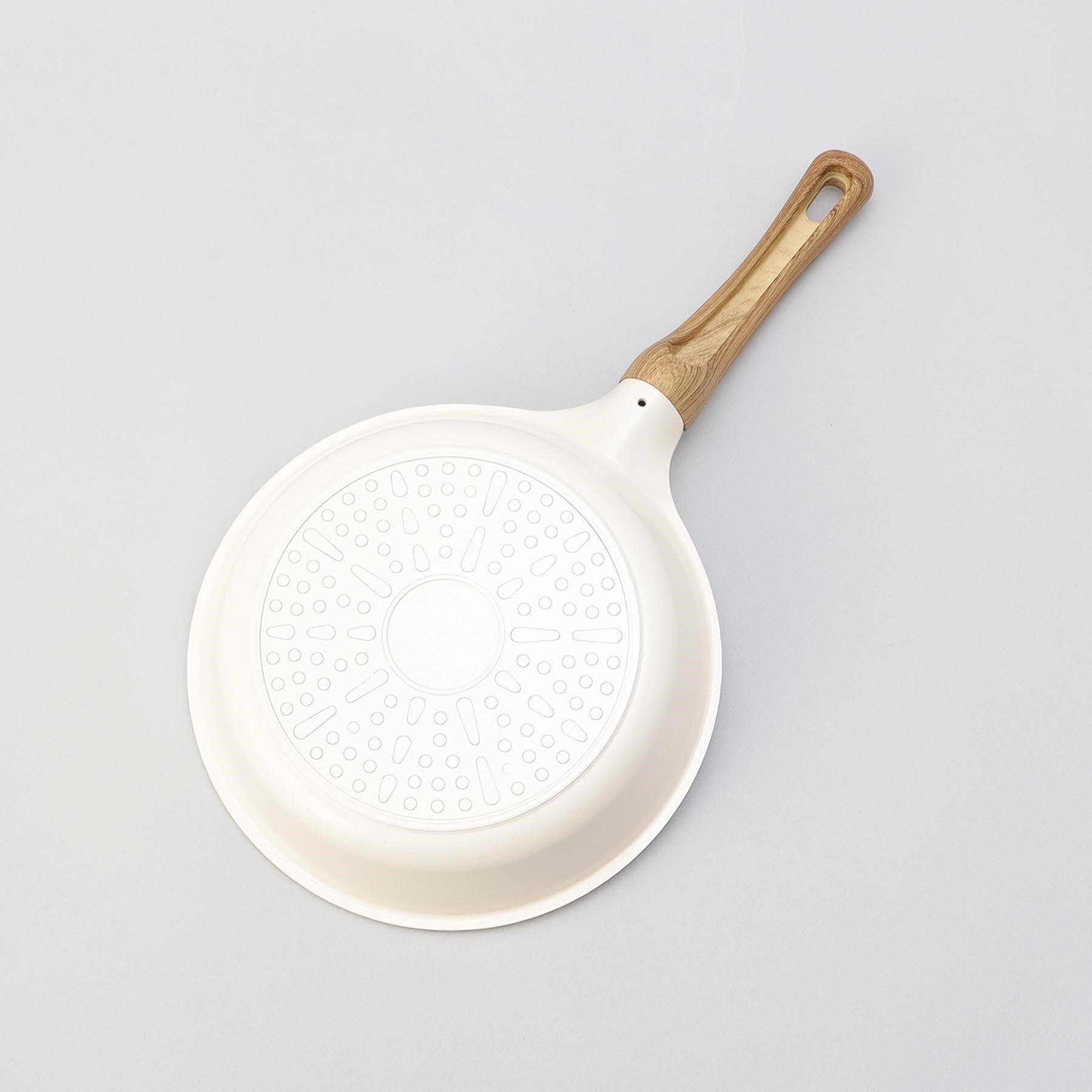 212 KITCHEN STORE「HANAKOセラミックフライパン 20cm」|食器・キッチングッズ|