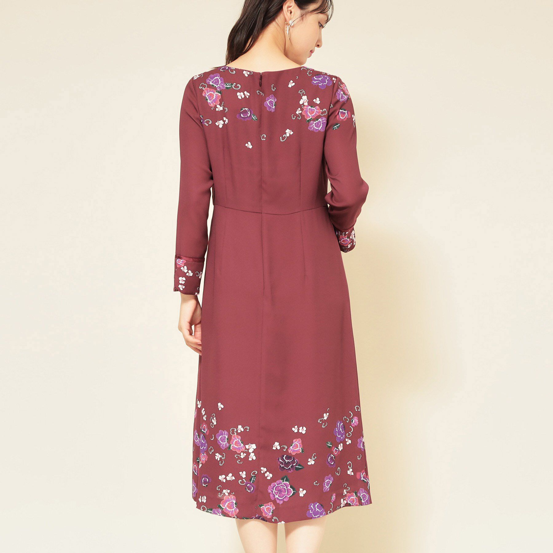 SunaUna「【co creation and yours／SS～L】花柄パネルワンピース」|ワンピース|