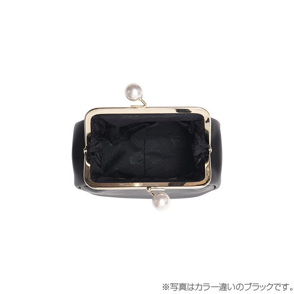  「マリークヮント エンボスデイジーパール ガマ口ポーチ パールピンク 本体 (H11&times;W17&times;D8.5cm)」|コスメ雑貨|