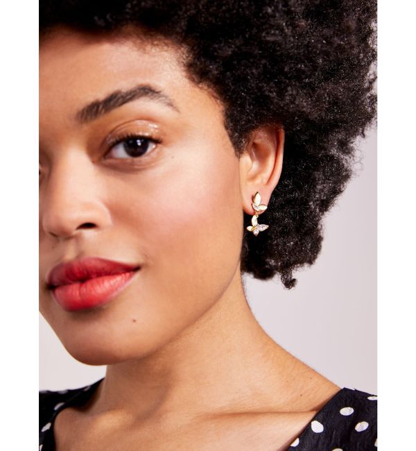 kate spade new york「ソーシャル バタフライ ドロップ ピアス」|ピアス|