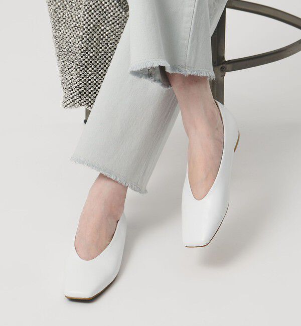 UNITED ARROWS「スクエア フラット パンプス」|パンプス|WHITE