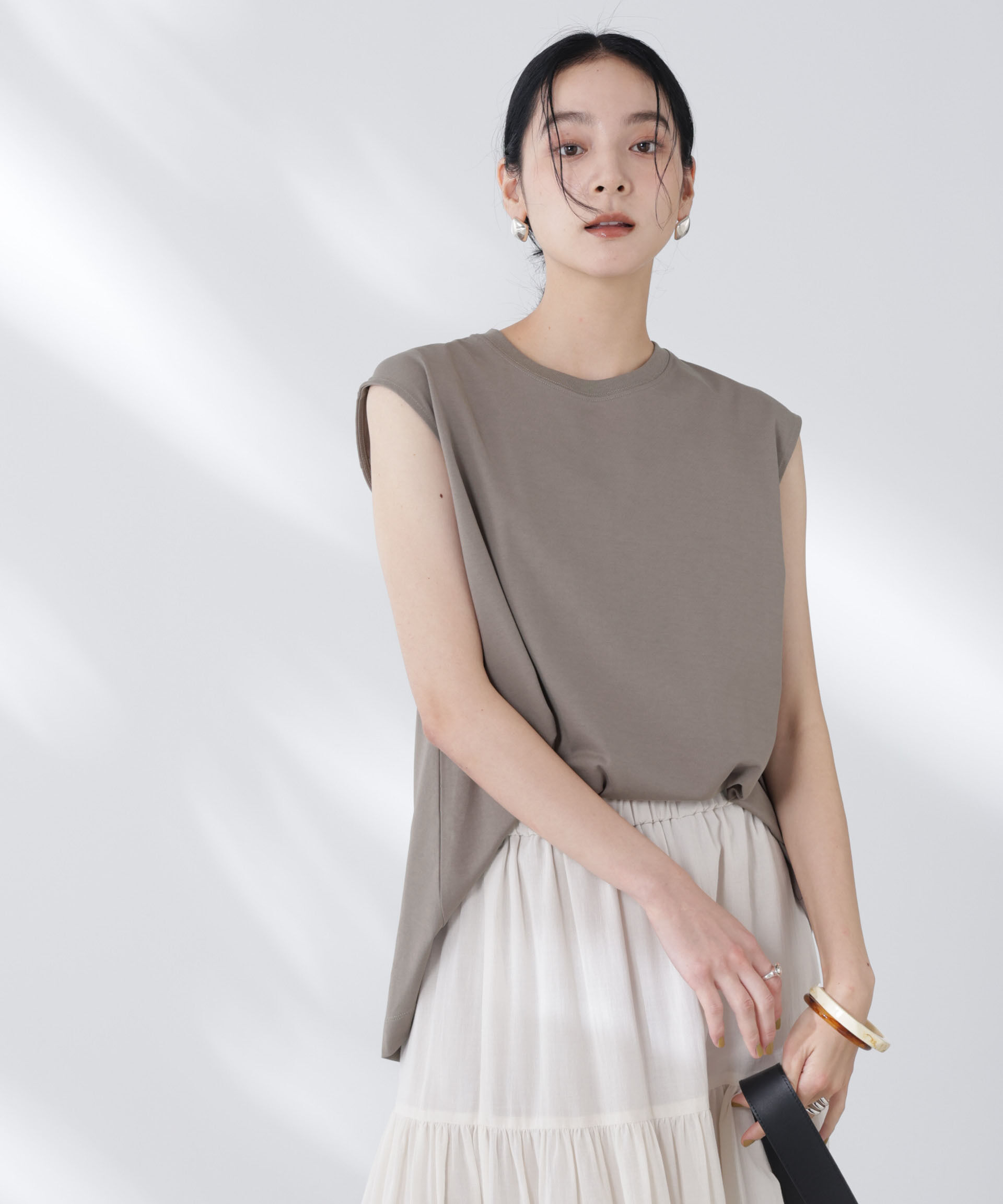 nano･universe「NANOFINE強撚コットンノースリーブトップス」|Tシャツ・カットソー|