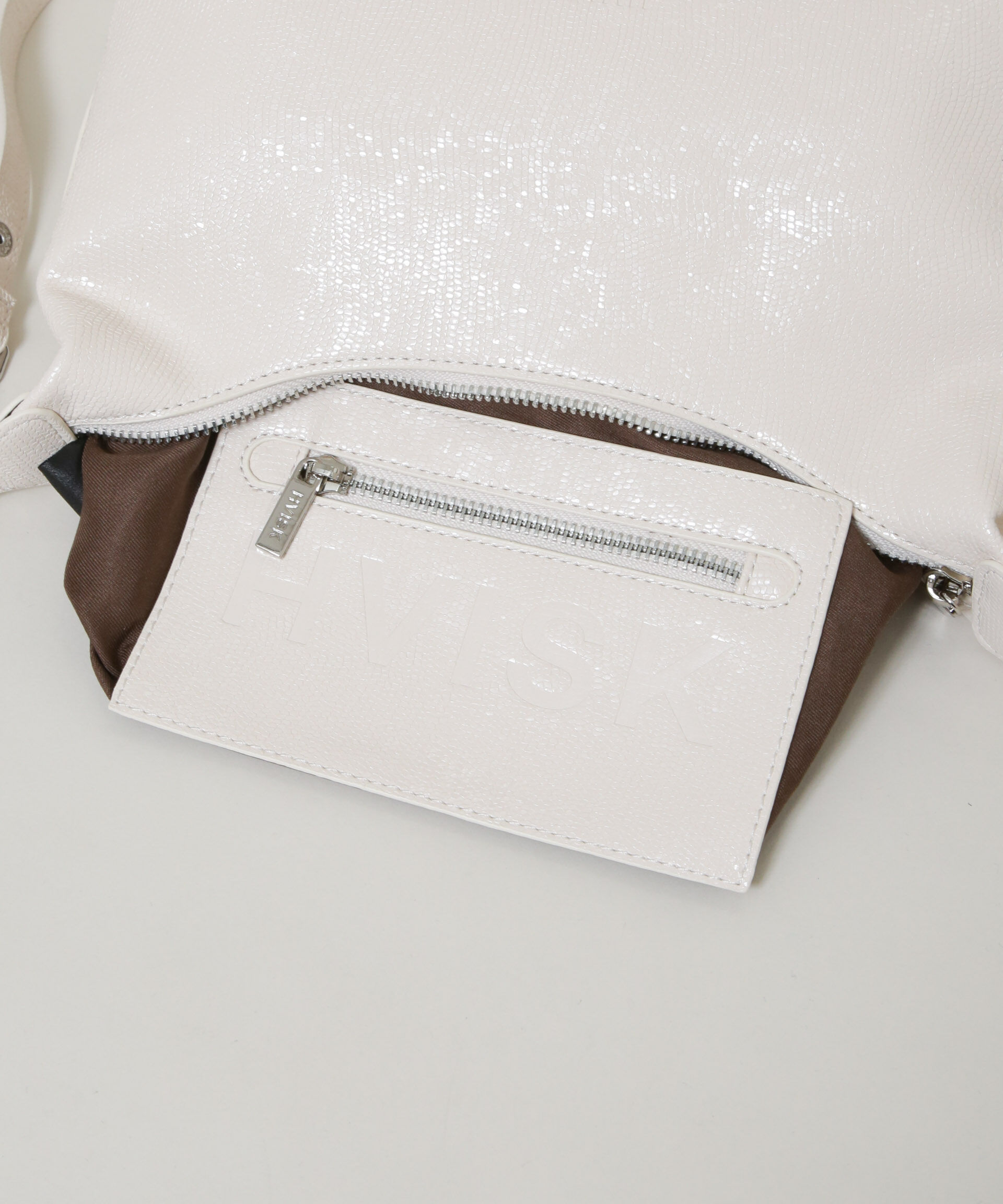 nano･universe「HVISK/Polly」|ショルダー・メッセンジャー|