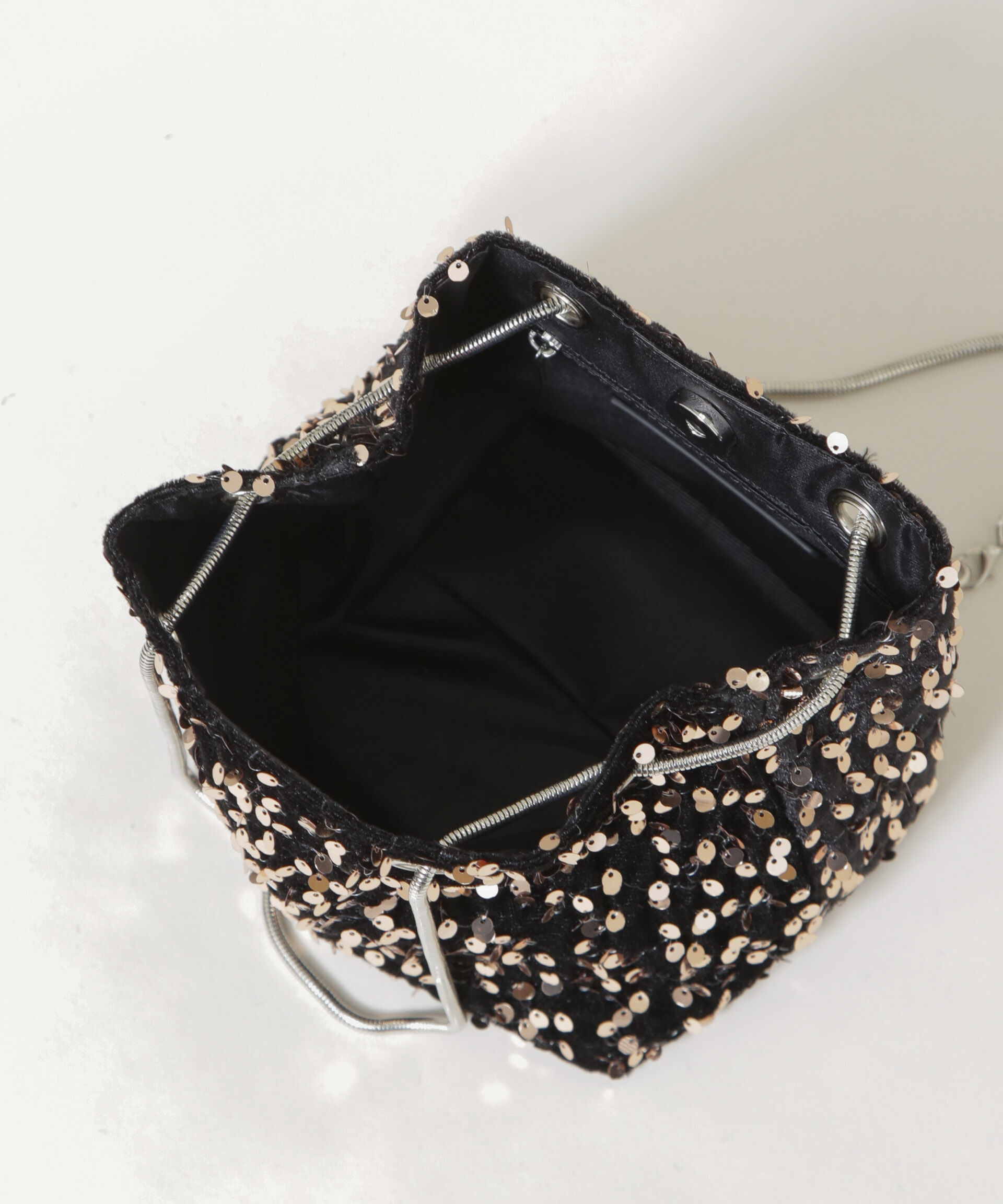 nano･universe「スパンコール巾着バッグ」|ショルダー・メッセンジャー|