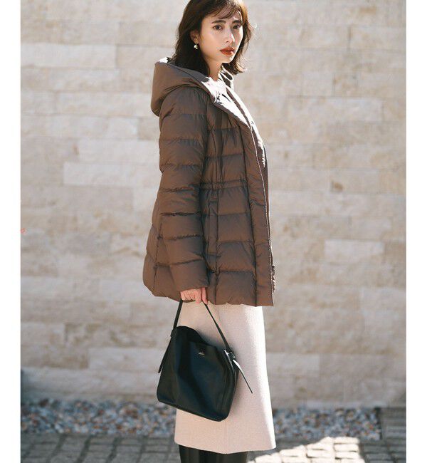 23区「【VERY掲載/新色追加】シレータフタ ミドル丈 ダウンコート」|ダウン|