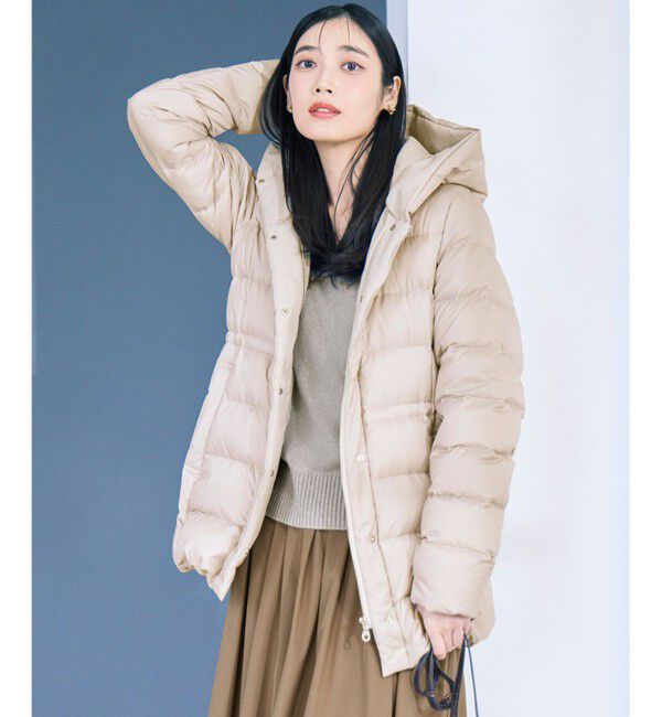 23区「【VERY掲載/新色追加】シレータフタ ミドル丈 ダウンコート」|ダウン|ベージュ系