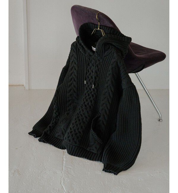 ADAM ET ROPE'「【WEB限定】ボリュームケーブル ニット パーカー / ロングシーズン着用可能 / 超軽量 / ユニセックス」|パーカー|ブラック(01)