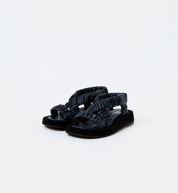 AU BANNISTER「【LAROUTE】シャーリングベルトサンダル」|サンダル|ネイビー