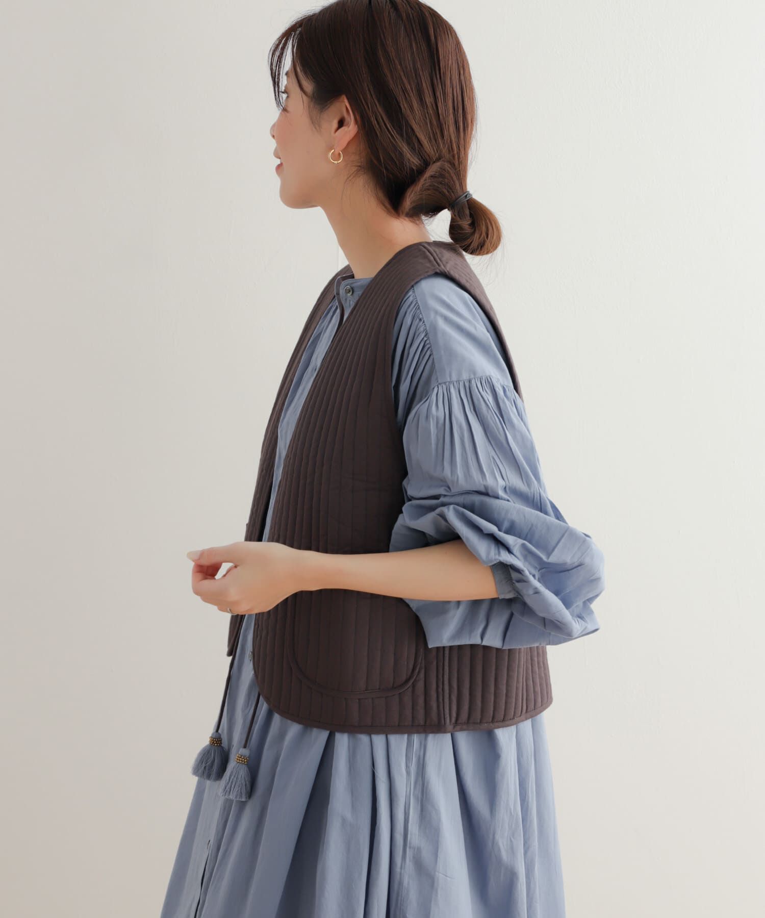 URBAN RESEARCH DOORS「コットンリバーシブルキルティングベスト」|ダウンベスト・ベスト|