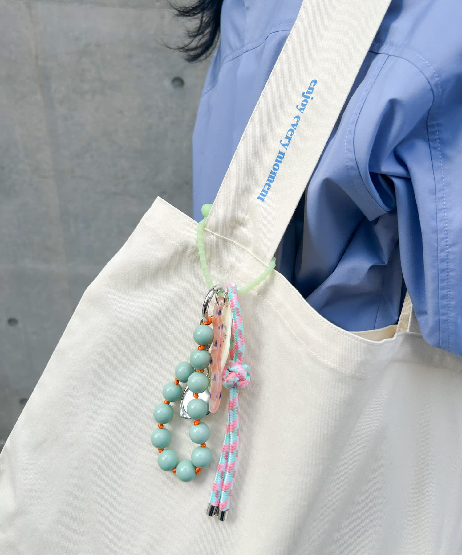 SMELLY「カラーボールミニミラーキーチェーン」|チャーム・キーホルダー|