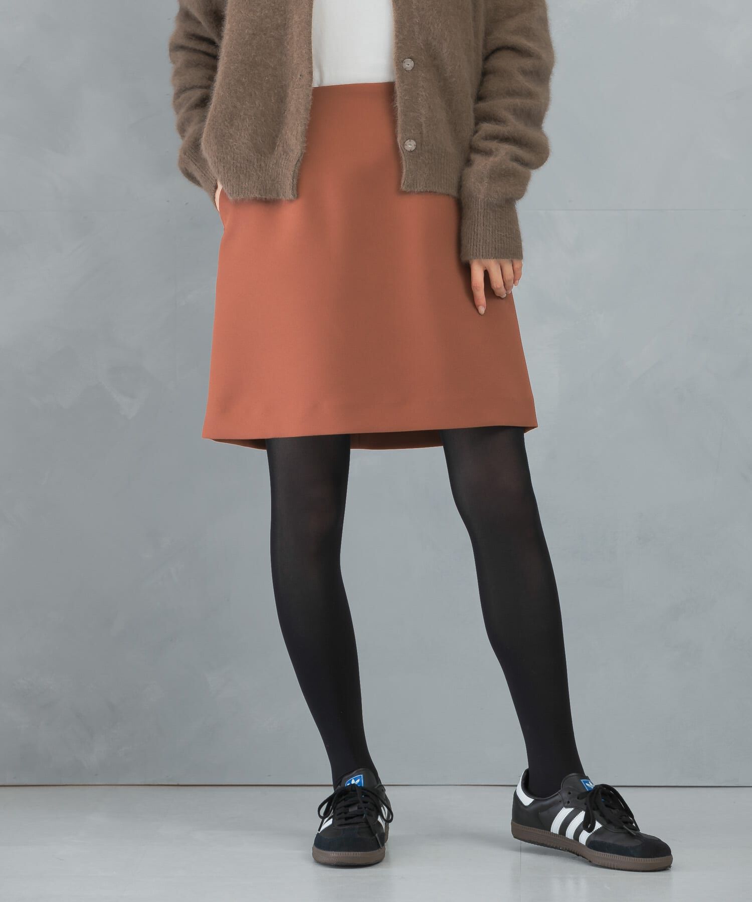 URBAN RESEARCH ROSSO「バックファスナーミニスカート」|スカート|