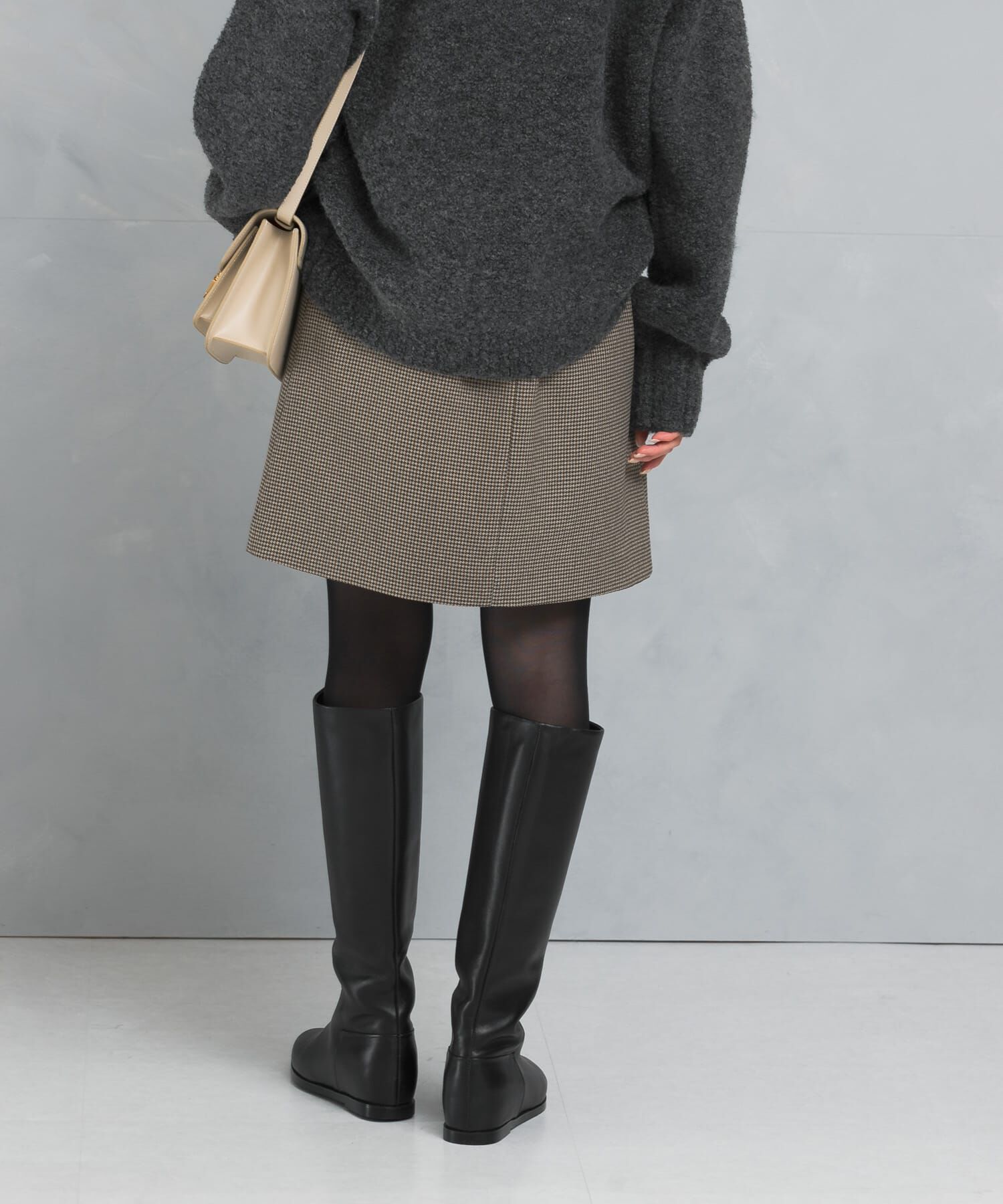 URBAN RESEARCH ROSSO「バックファスナーミニスカート」|スカート|