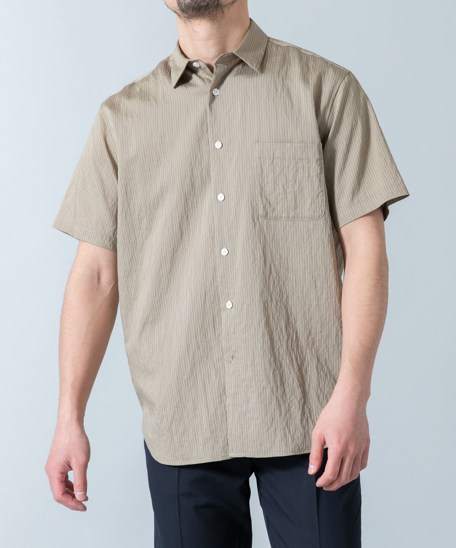 URBAN RESEARCH ROSSO「『WEB限定』『XLサイズあり』ストライプレギュラーカラー半袖シャツ」|シャツ・ブラウス|